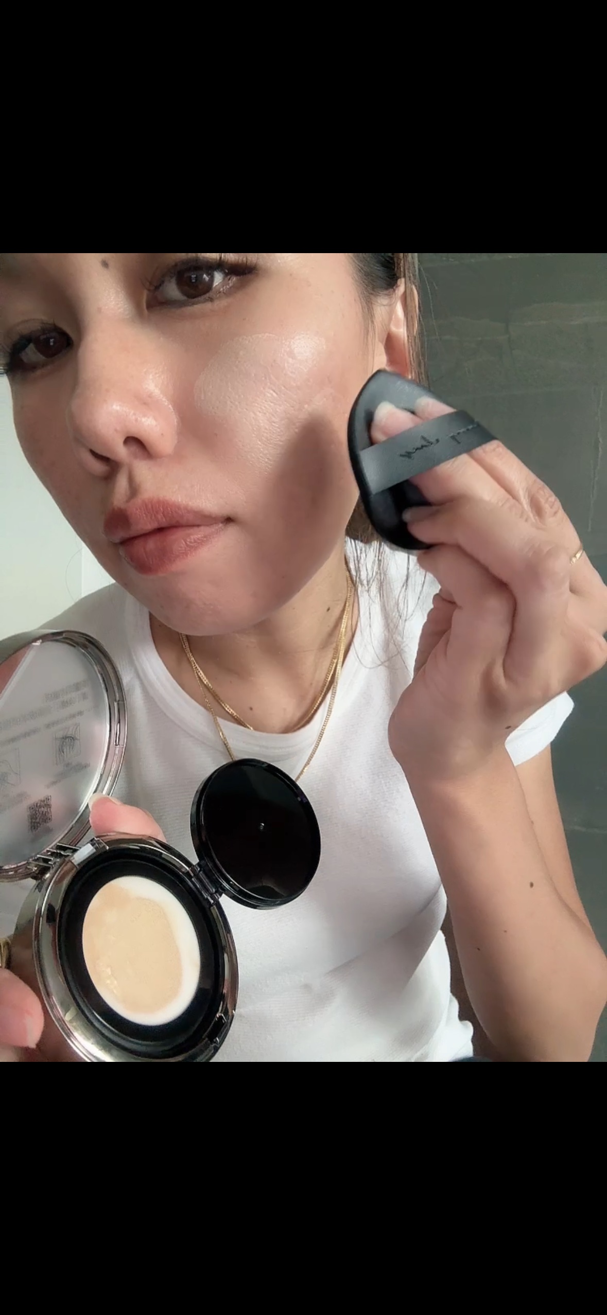 ロングウェア エア クッションファンデーション/FUNNY ELVES方里/クッションファンデーションを使ったクチコミ（2枚目）