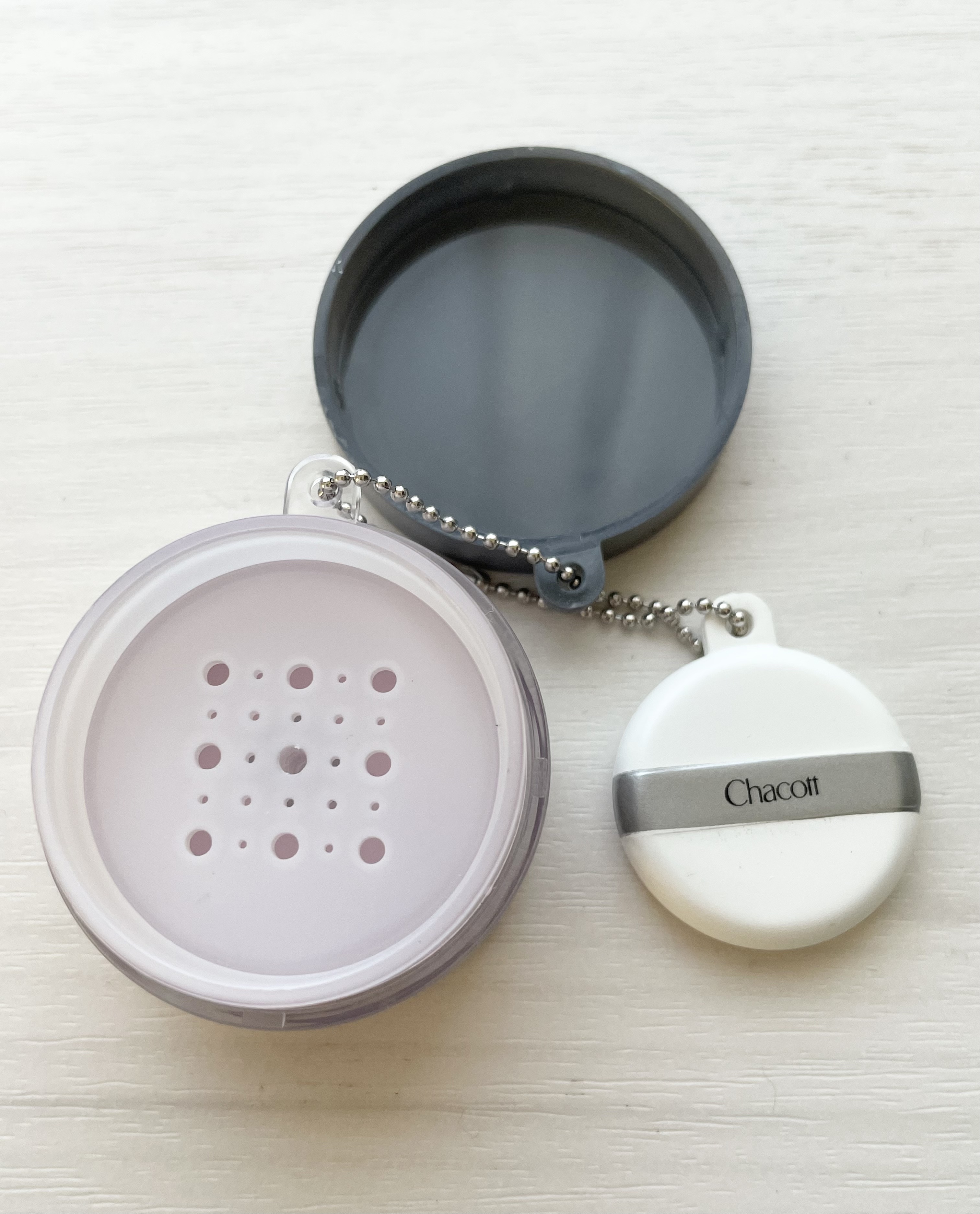 チャコット フィニッシングパウダー モイスト 776 ラベンダー/チャコット・コスメティクス/ルースパウダーを使ったクチコミ（2枚目）