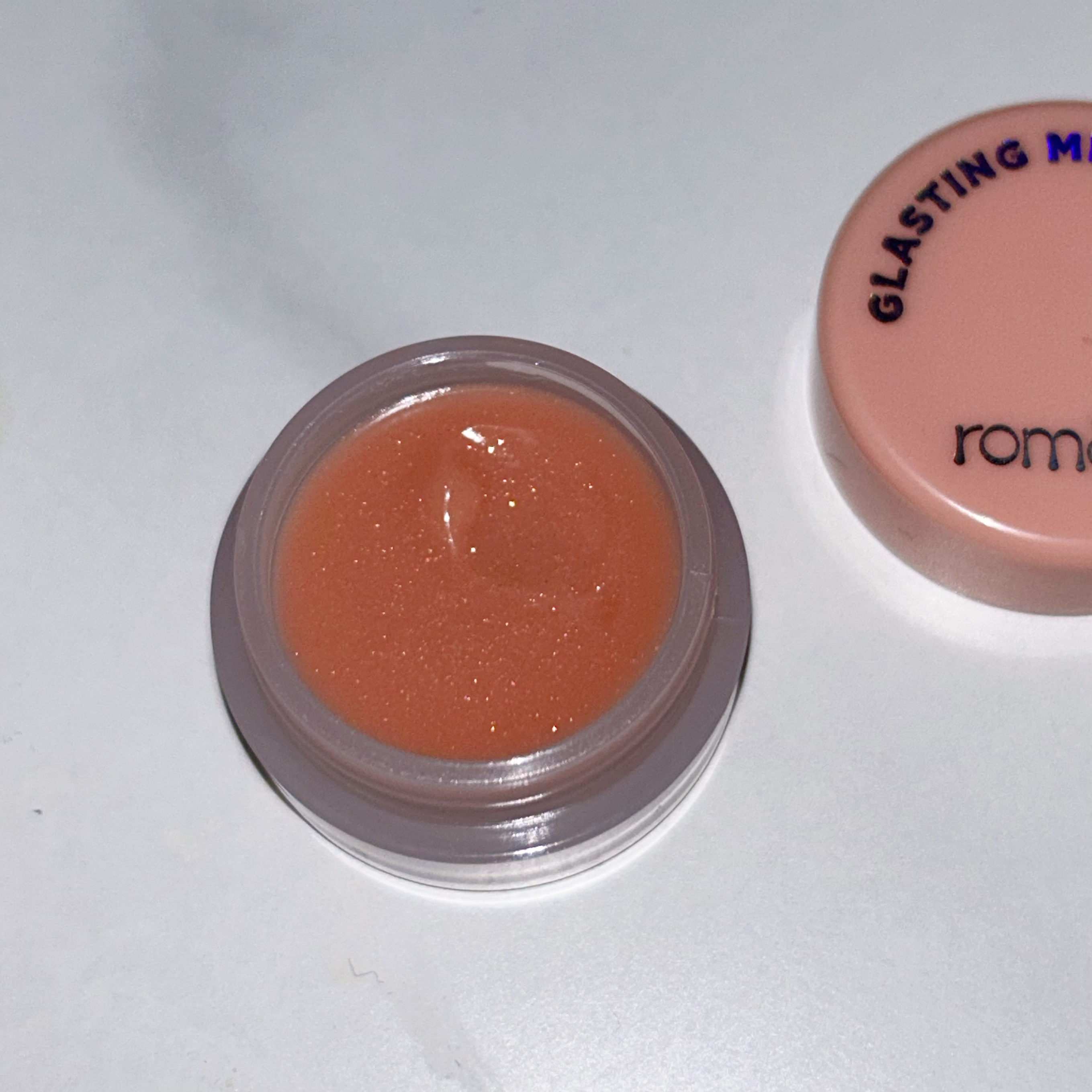 グラスティングメルティングポット/rom&nd/リップグロスを使ったクチコミ（2枚目）