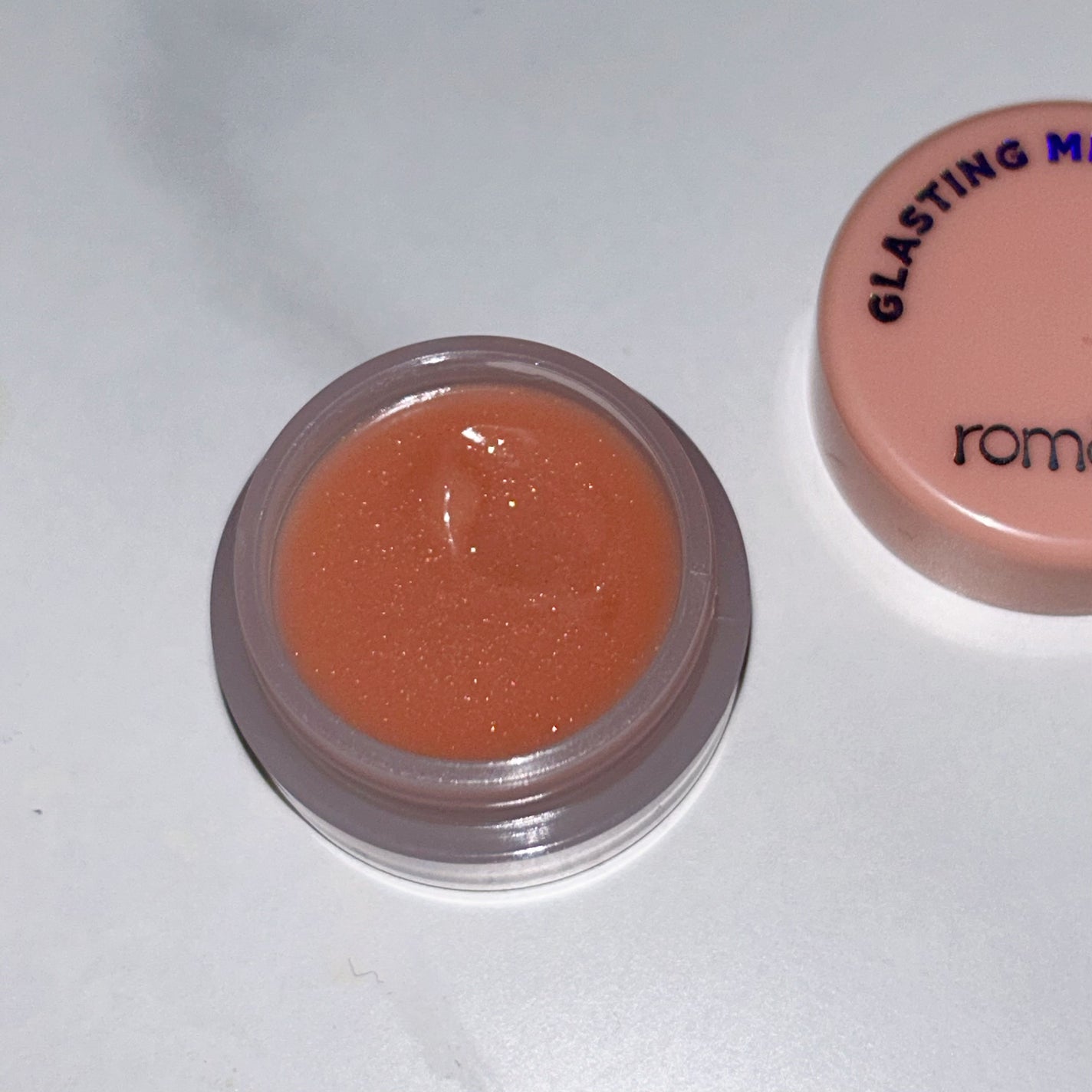 グラスティングメルティングポット/rom&nd/リップグロスを使ったクチコミ(2枚目)