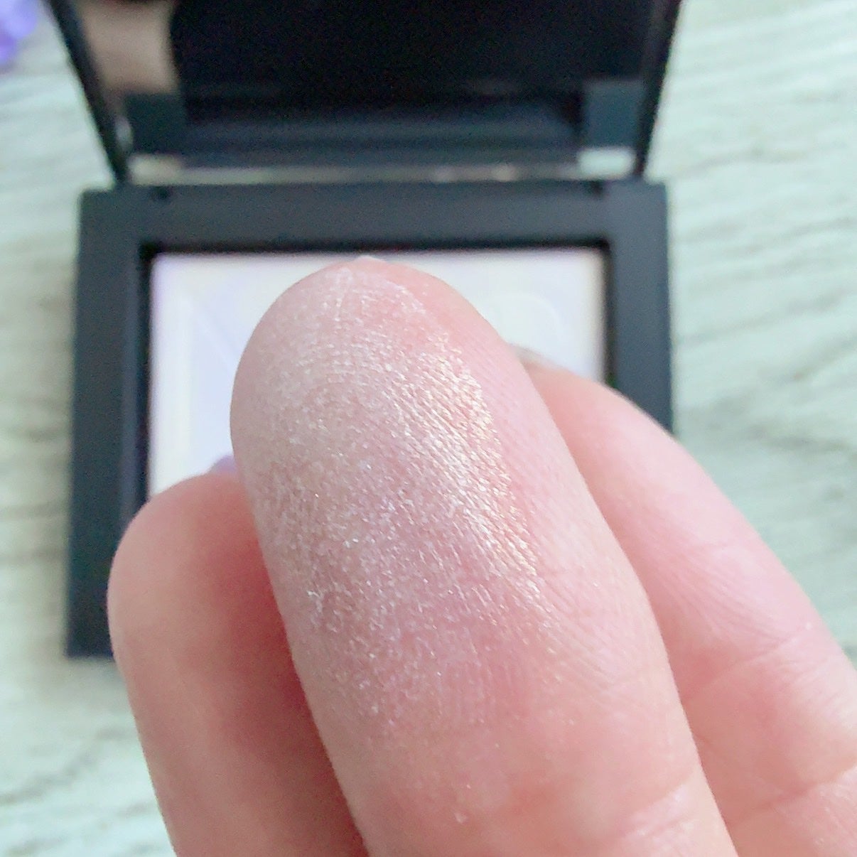 ライトリフレクティング プリズマティックパウダー/NARS/プレストパウダーを使ったクチコミ(3枚目)