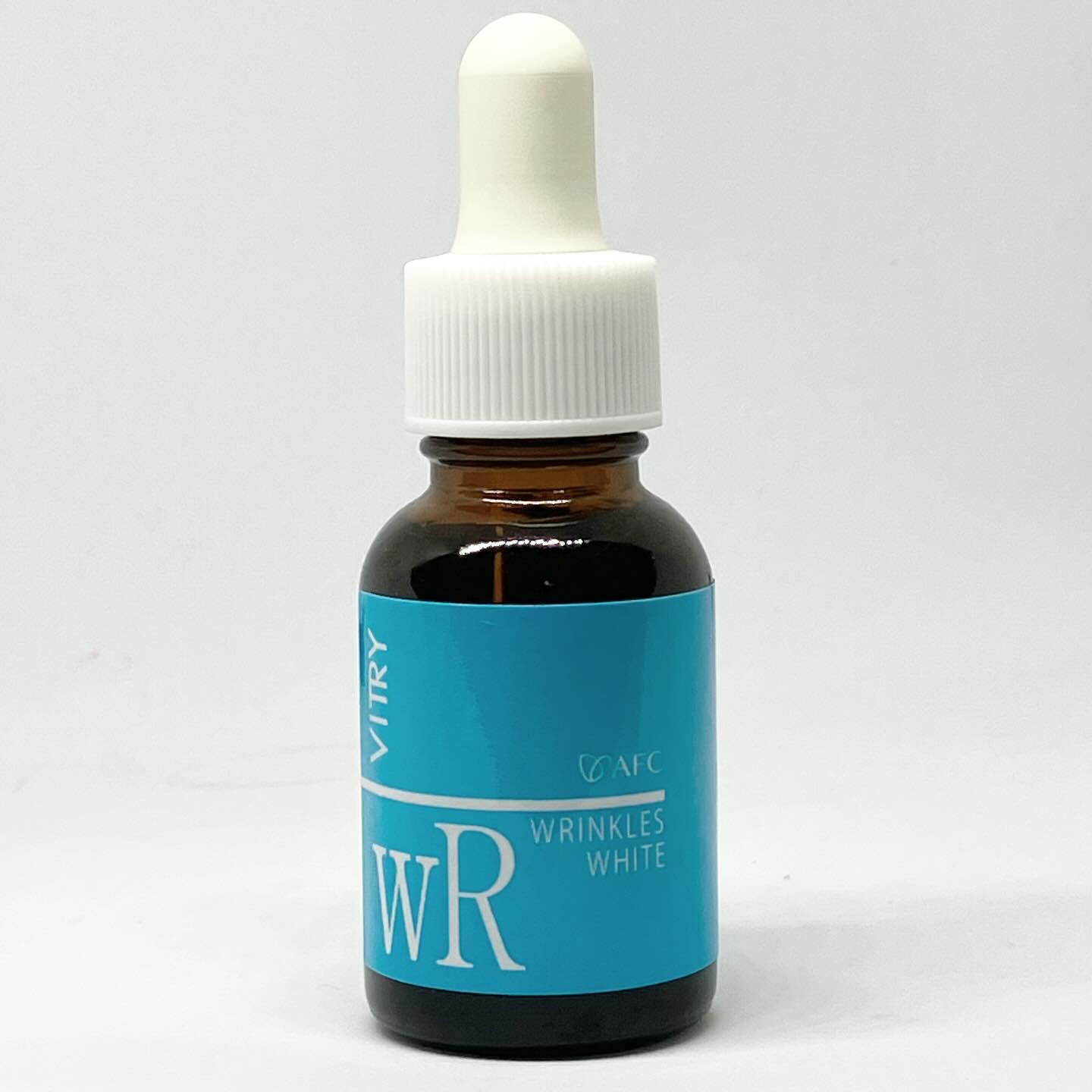 薬用シワ改善美白原液/VITRY/美容液を使ったクチコミ（1枚目）