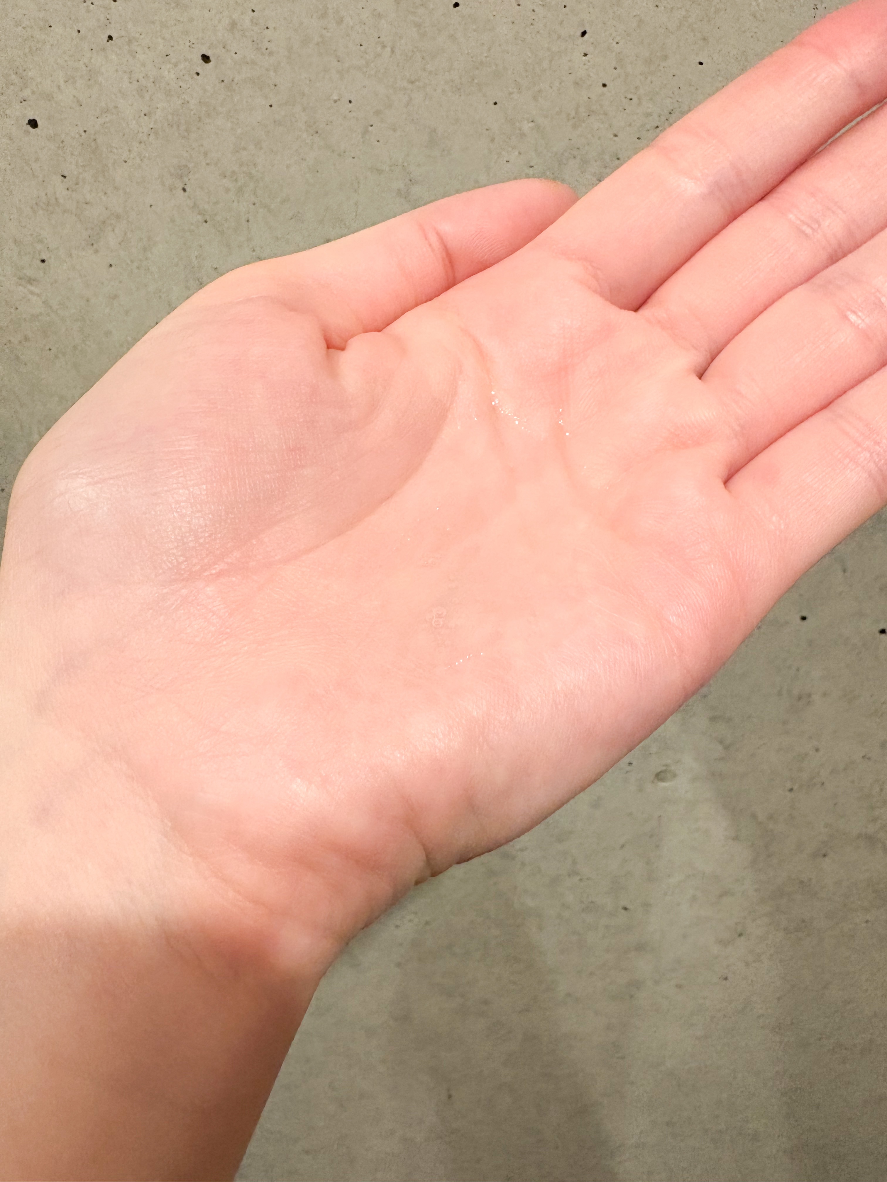 ミネラルリペアオイル スムース/CLAYGE/ヘアオイルを使ったクチコミ（2枚目）