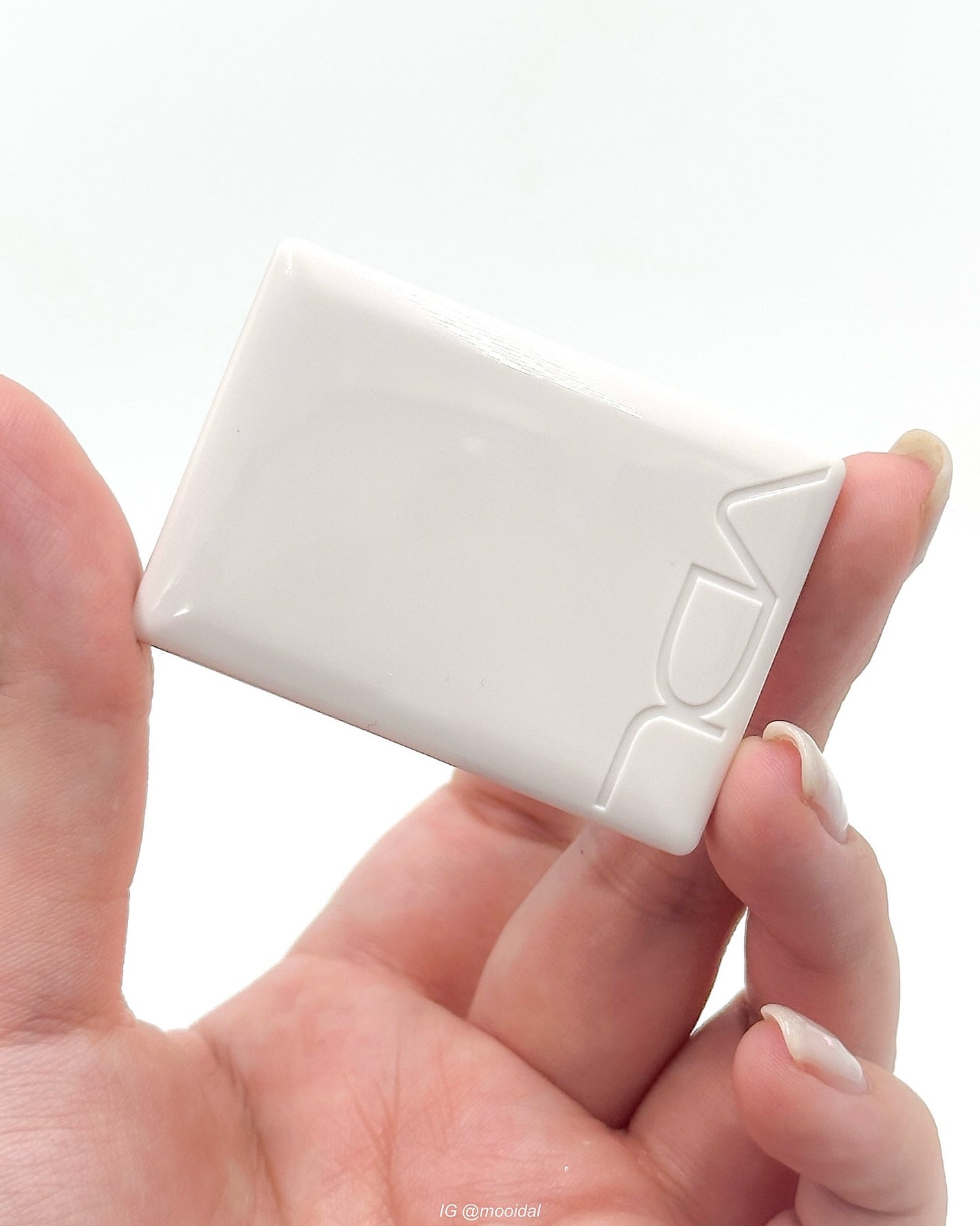 アイステイン エッセンシャル シャドウ デュオ/VDL/アイシャドウパレットを使ったクチコミ(5枚目)