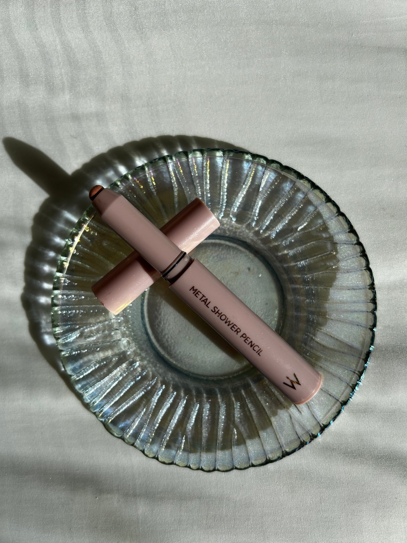 ウォンジョンヨ メタルシャワーペンシル/Wonjungyo/スティックアイシャドウを使ったクチコミ(1枚目)
