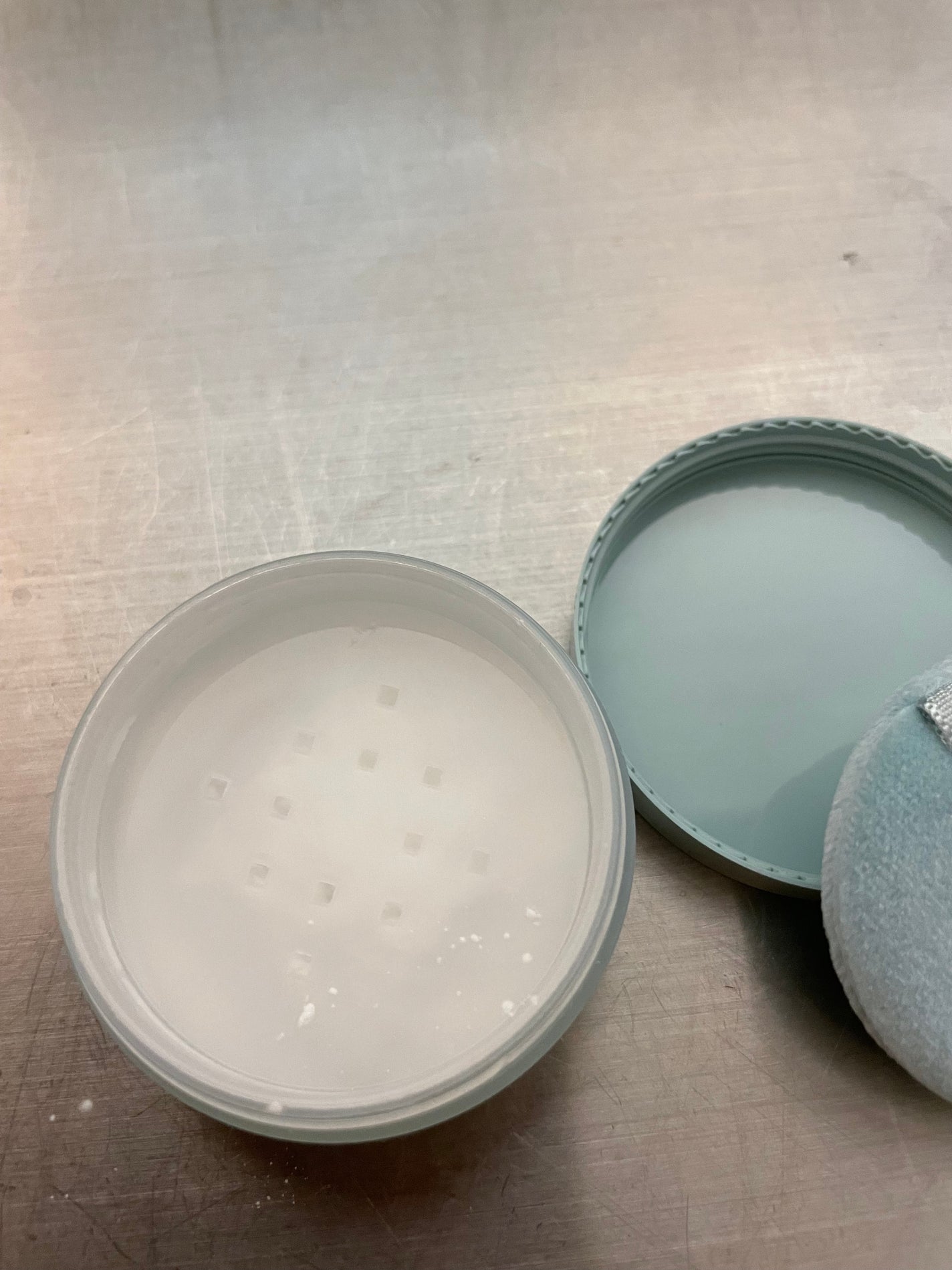 ノーセバム ミネラルパウダー N/innisfree/ルースパウダーを使ったクチコミ(2枚目)