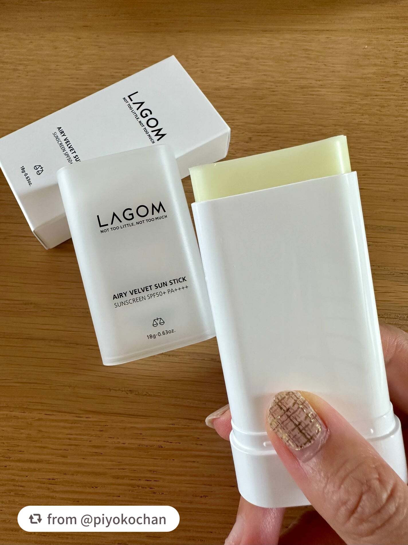 エアリーベルベット サンスティック SPF50+ PA++++/LAGOM /日焼け止めスティックを使ったクチコミ(1枚目)