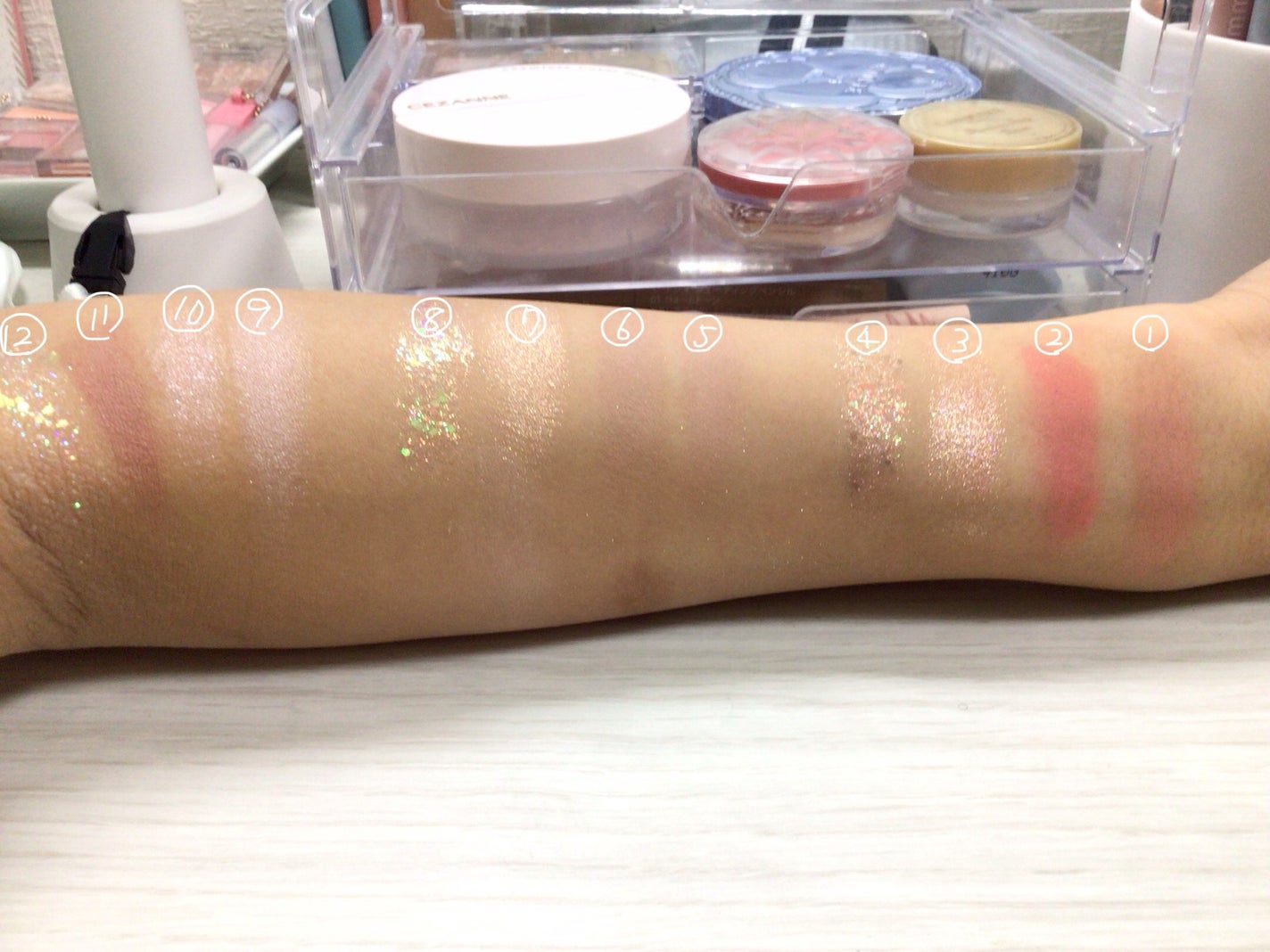 らむフォロバ💯 on LIPS 「やっほーラムだよ!今回はダイソーコスメ比較してみましたー!手持..」(3枚目)