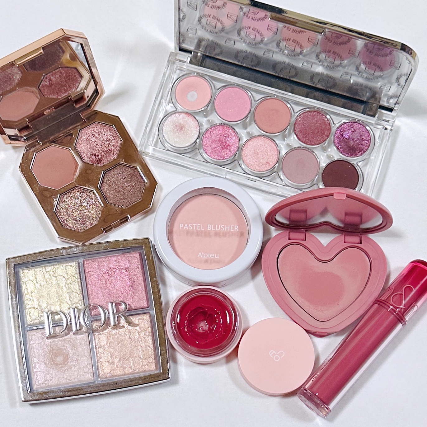 ドリームベルベットアイシャドウパレット/DEAR DAHLIA/アイシャドウパレットを使ったクチコミ（1枚目）