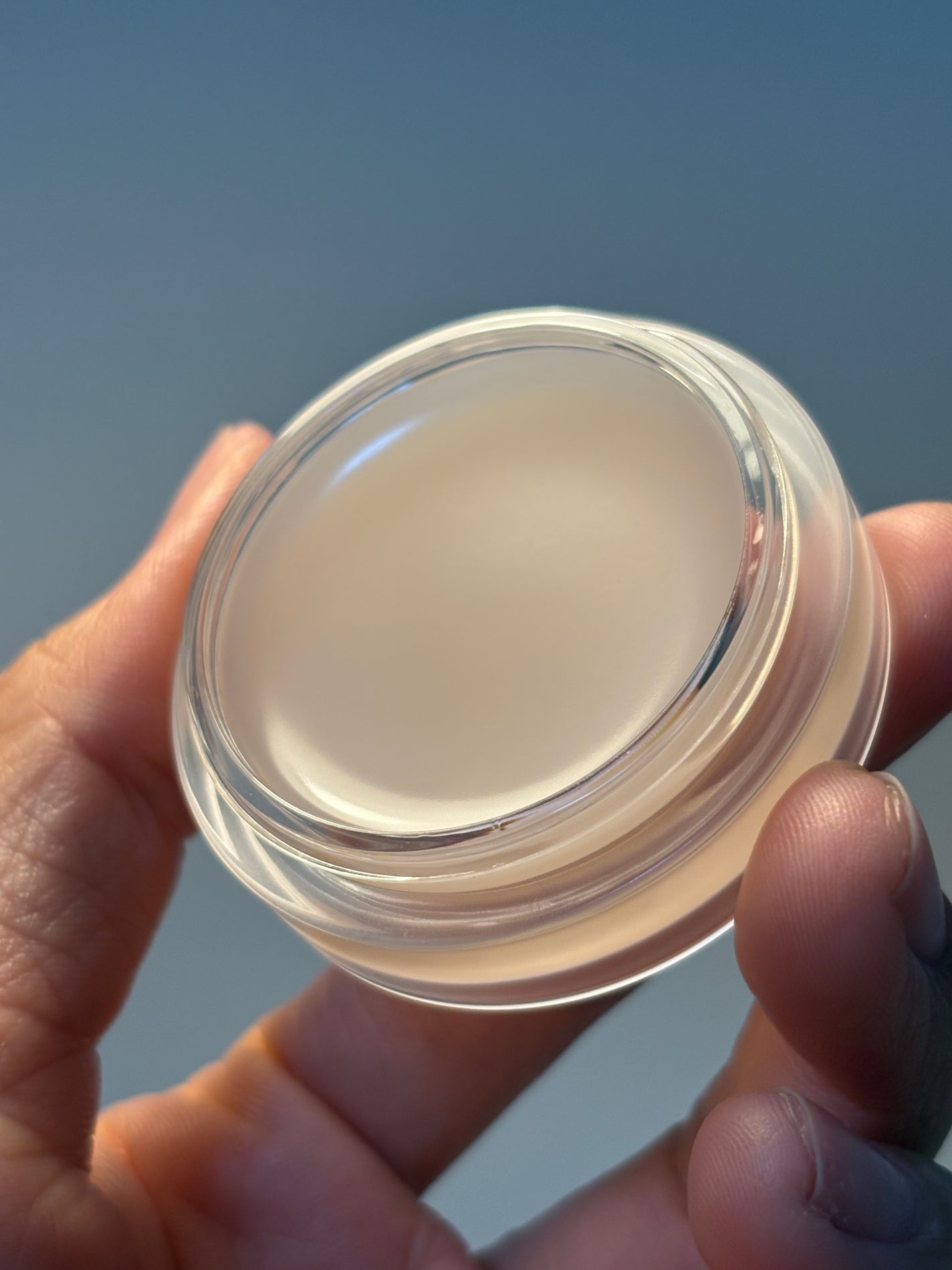 PDRNバイタルFリップバーム/FLOWY/リップバームを使ったクチコミ(2枚目)