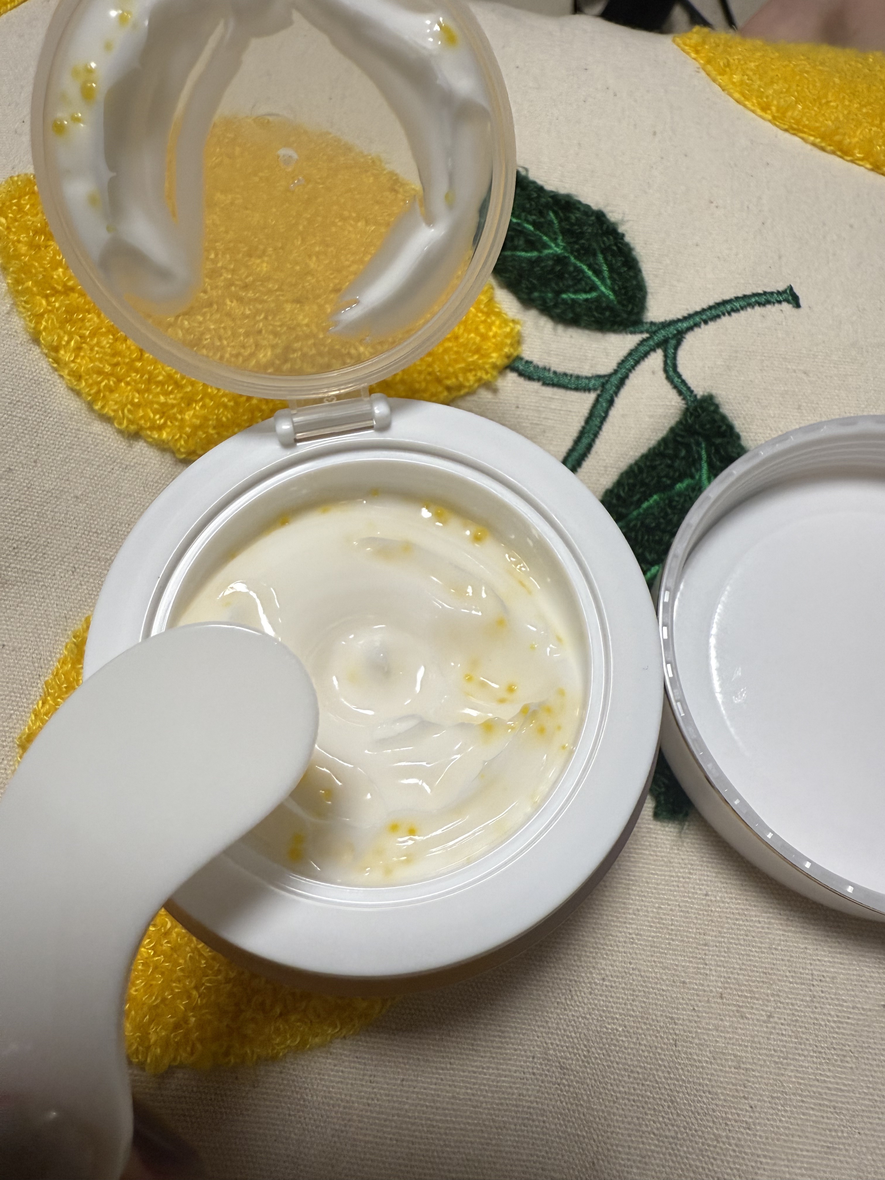 ビタトーニングカプセルクリーム/ダルバ/フェイスクリームを使ったクチコミ（2枚目）