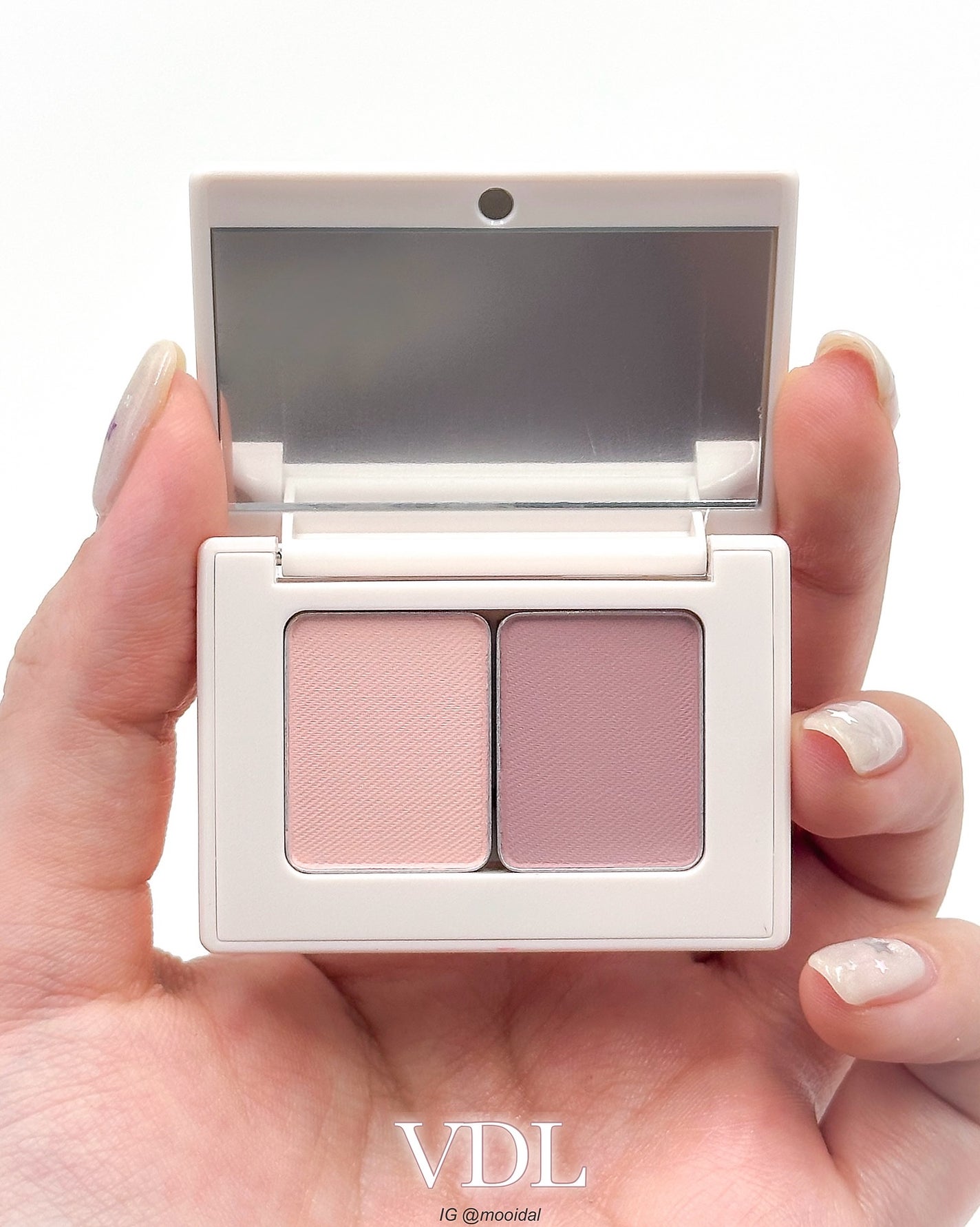 アイステイン エッセンシャル シャドウ デュオ/VDL/アイシャドウパレットを使ったクチコミ(2枚目)