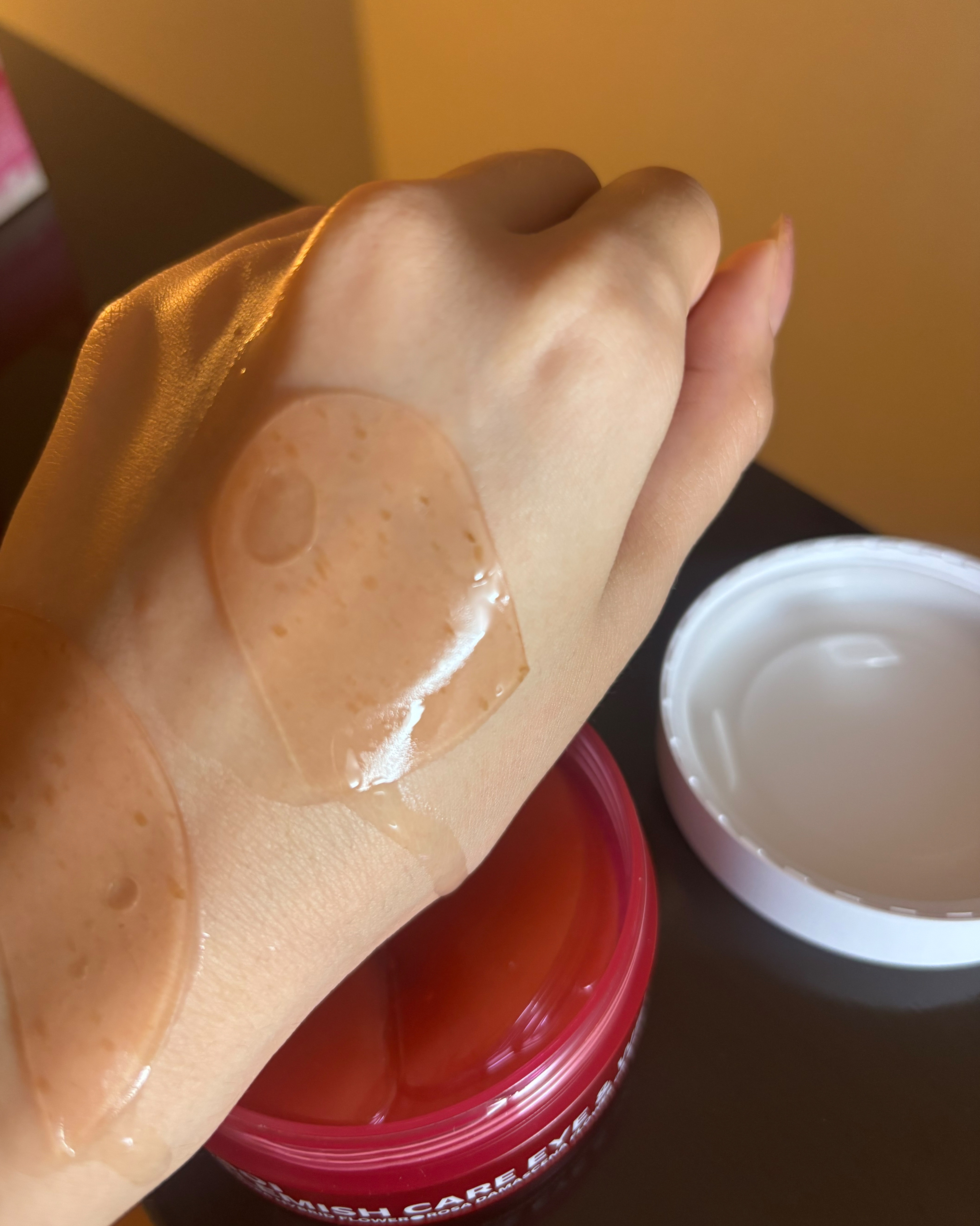 アイソイ 目元集中ケア アイゲルパッチ /ISOI/アイケア・アイクリームを使ったクチコミ（3枚目）