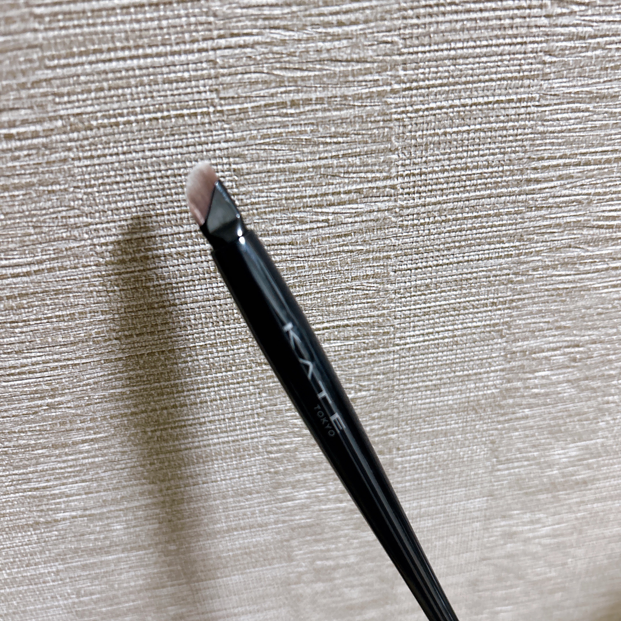 マルチアイライナーブラシ/KATE/メイクブラシを使ったクチコミ（3枚目）