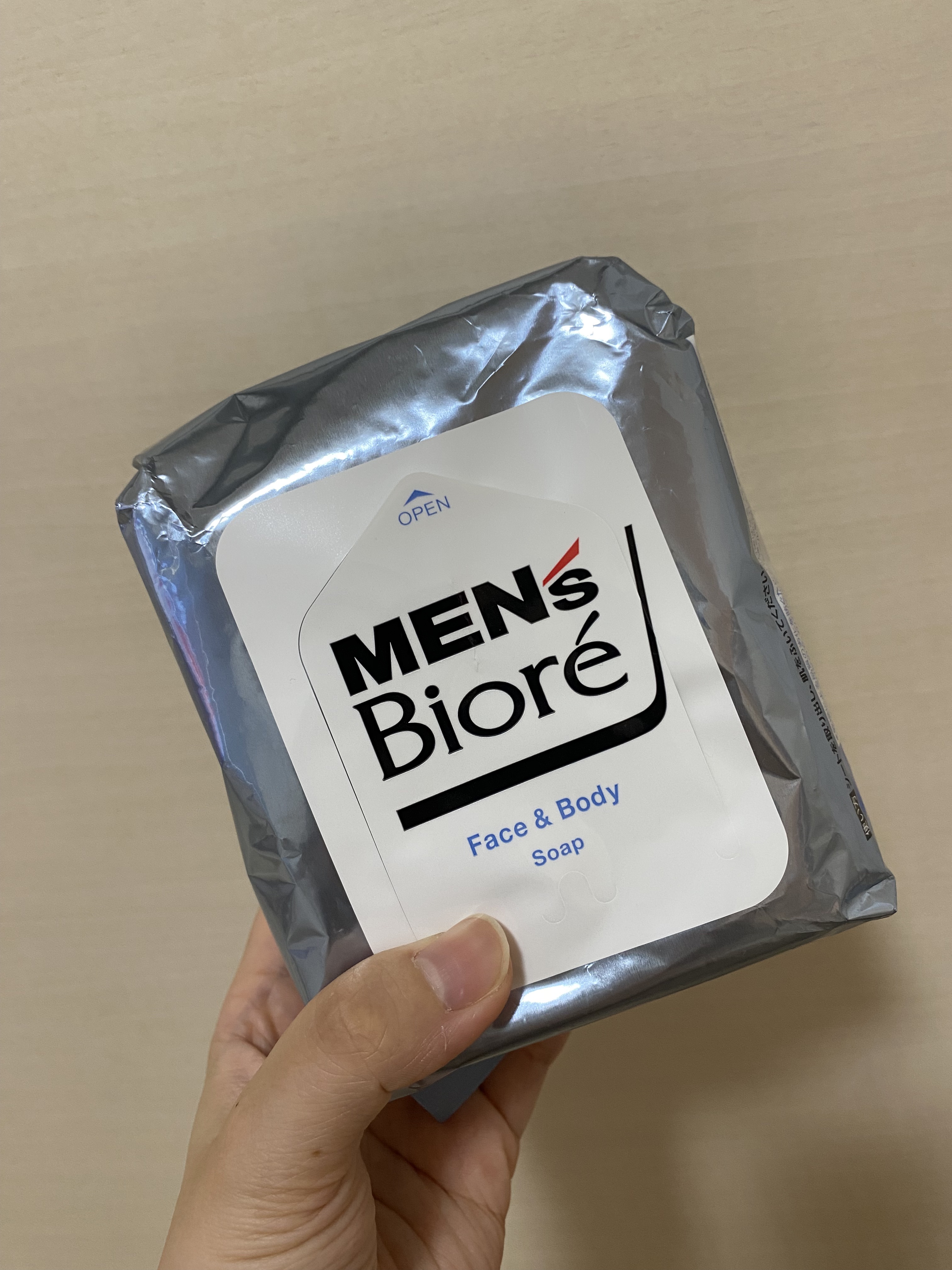 顔もふけるボディシート 清潔感のある石けんの香り/メンズビオレ/ボディシートを使ったクチコミ（1枚目）