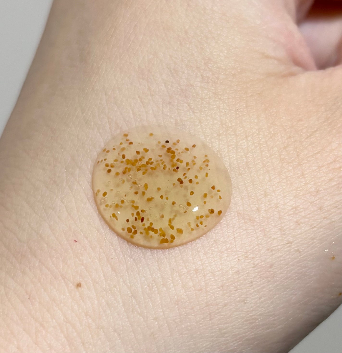 シカ リフレッシング ボディ スクラブ ウォッシュ/ミルクバオバブ/ボディスクラブを使ったクチコミ(2枚目)