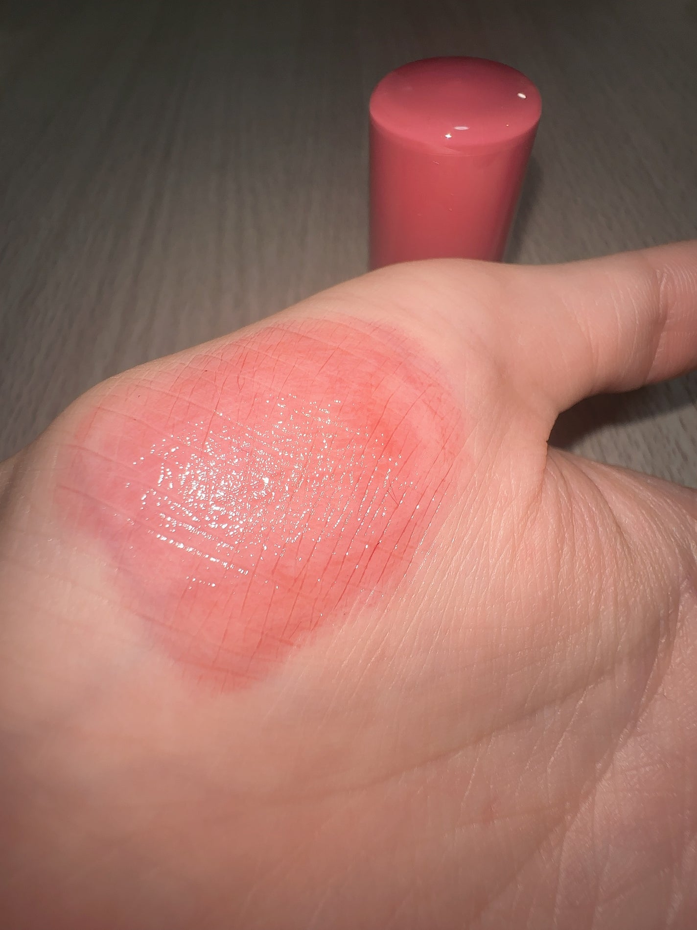 ロウグロウジェルティント/hince/リップティントを使ったクチコミ(2枚目)