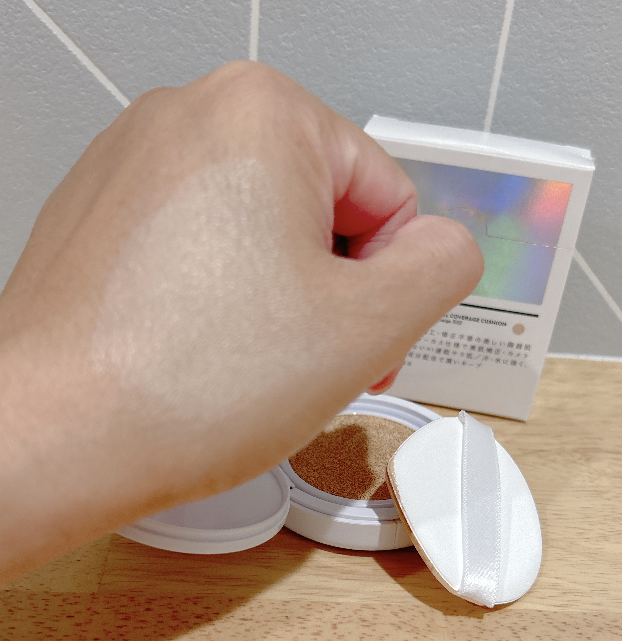 COSCOS UHDフルカバレッジクッション532(ナチュラルベージュ)/COSCOS/クッションファンデーションを使ったクチコミ（3枚目）