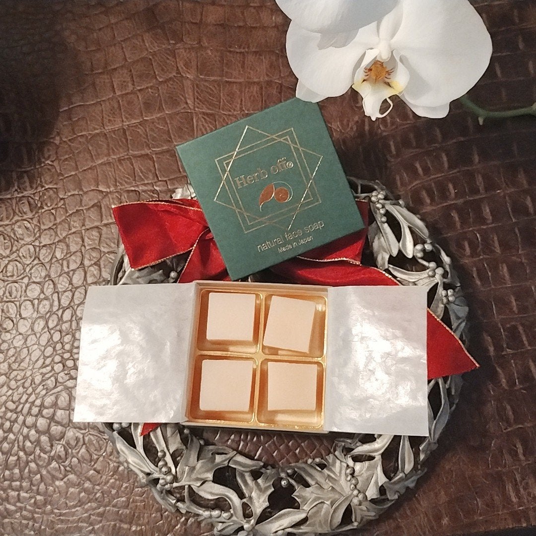 mcgroupakiko on LIPS 「ここ数年で使った中で一番高級な石鹸【ハーブオフ】『ナチュラルフ..」(1枚目)