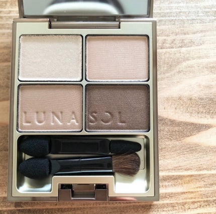 スキンモデリングアイズ/LUNASOL/アイシャドウパレットを使ったクチコミ(1枚目)
