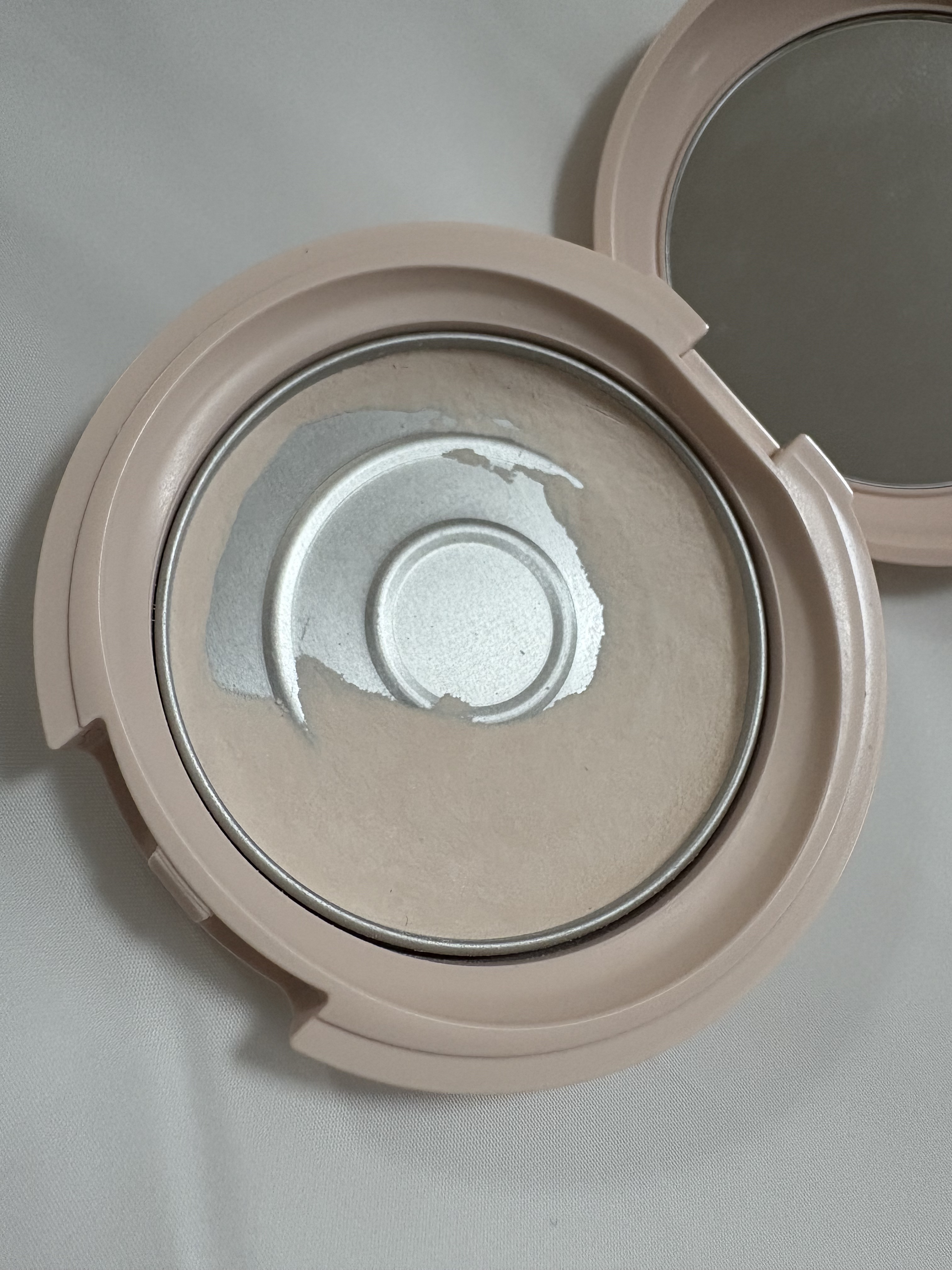 エテュセ スキンケアパウダー (プレスト) レフィル7g/ettusais/プレストパウダーを使ったクチコミ（1枚目）