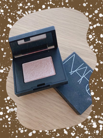 ハードワイヤードアイシャドー/NARS/単色アイシャドウを使ったクチコミ(1枚目)