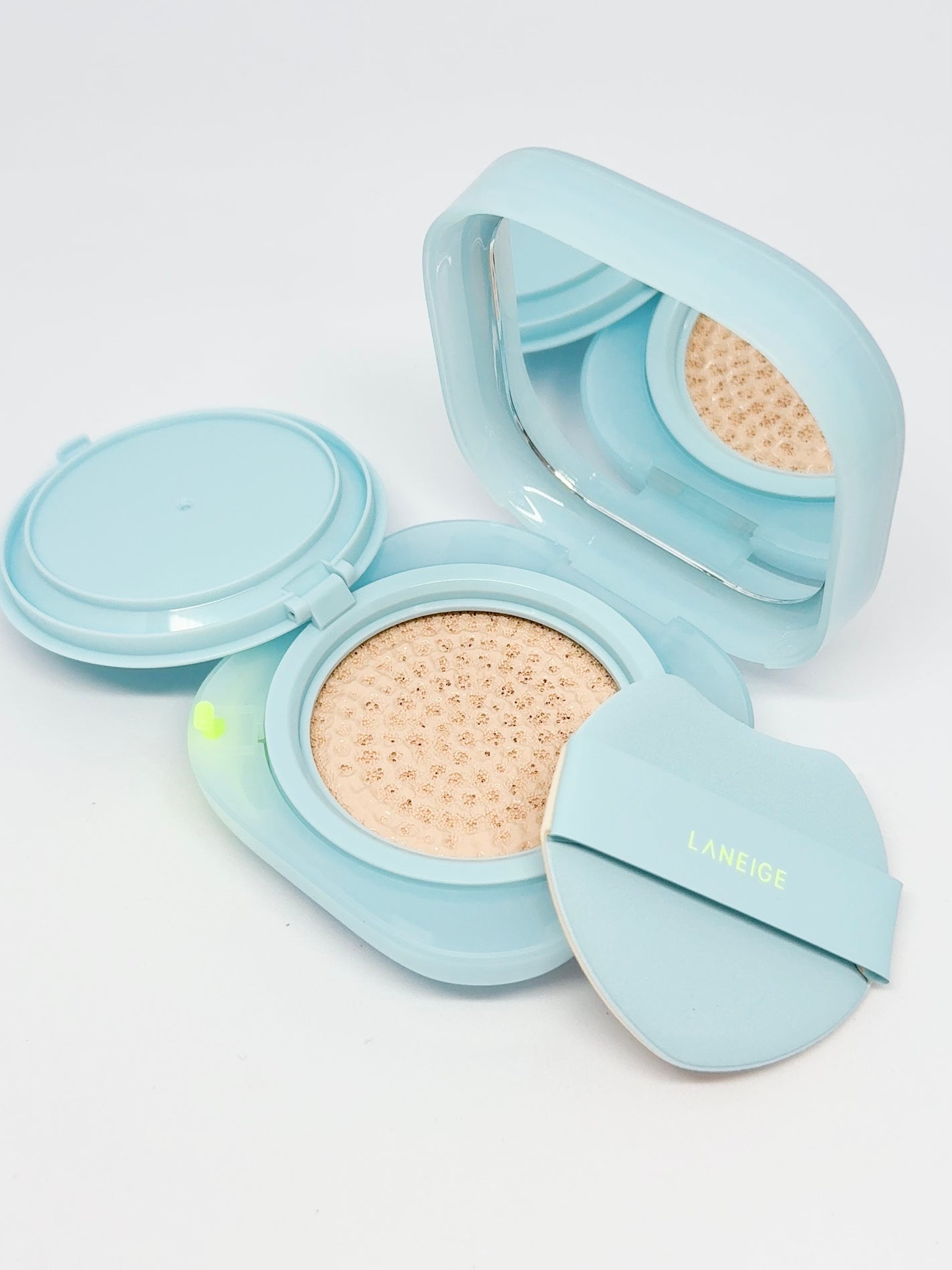 ラネージュ ネオクッション ミュイ /LANEIGE/クッションファンデーションを使ったクチコミ(2枚目)