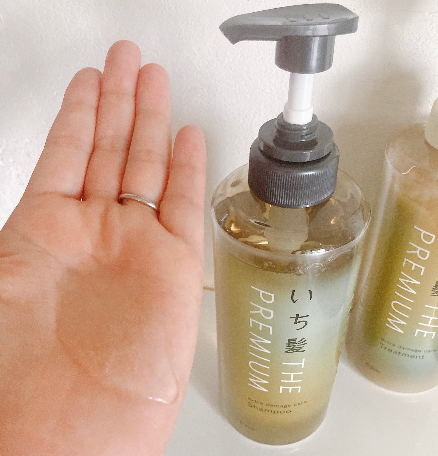 THE PREMIUM エクストラダメージケアシャンプー/トリートメント(シャイニーモイスト)/いち髪/市販シャンプーを使ったクチコミ(2枚目)