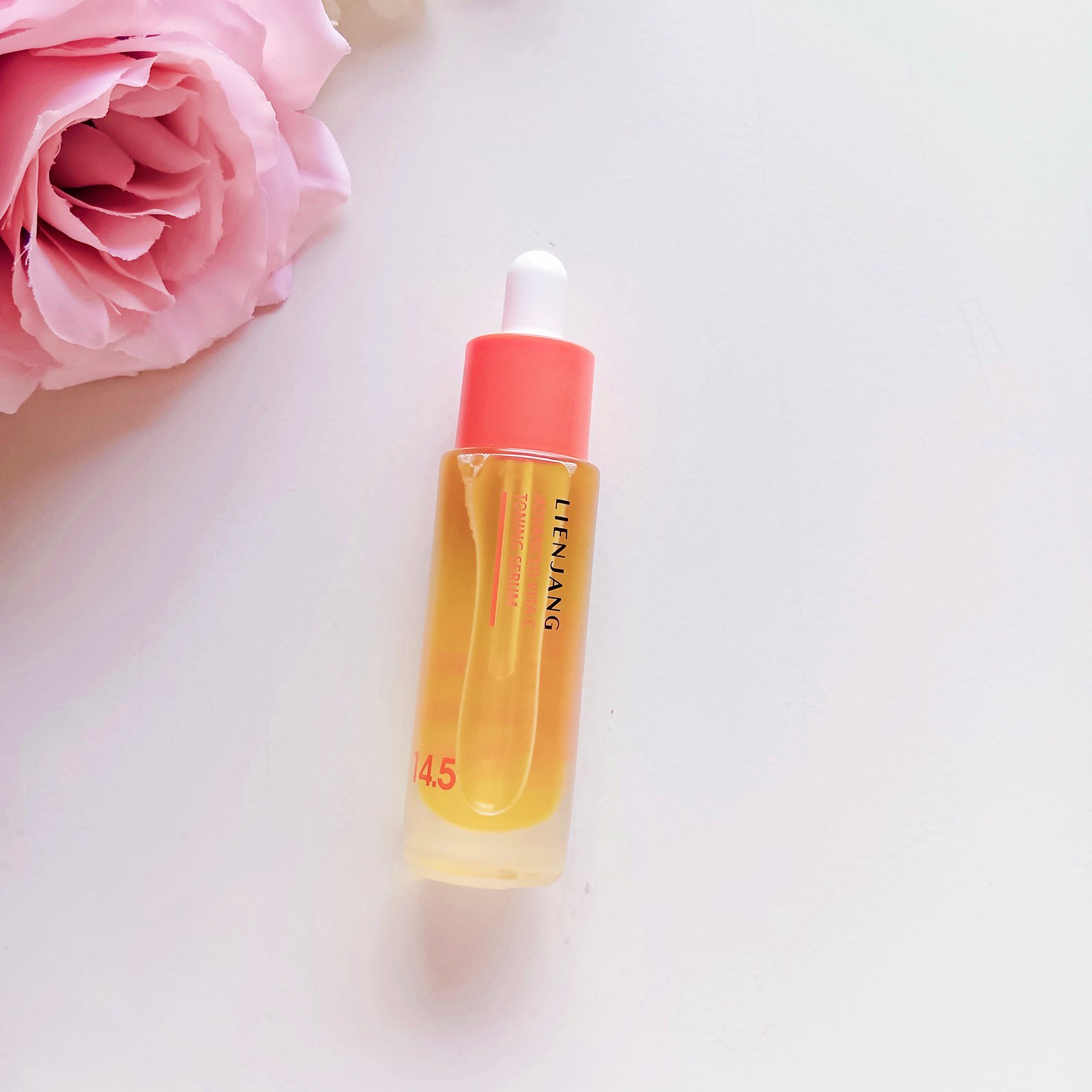 アドバンスド ビタC トーニング セラム14.5/リエンジャン/美容液を使ったクチコミ（2枚目）