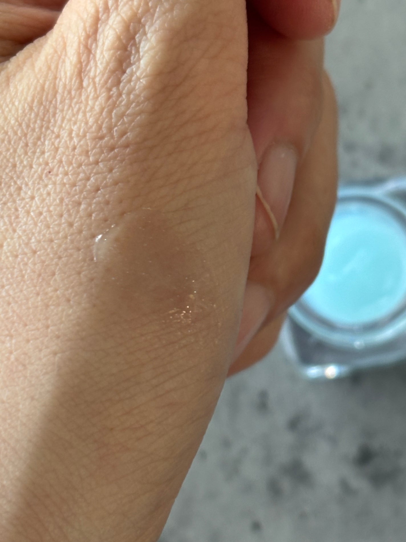 コッパン メルティングアイスバーム/kkotppang/リップグロスを使ったクチコミ(5枚目)