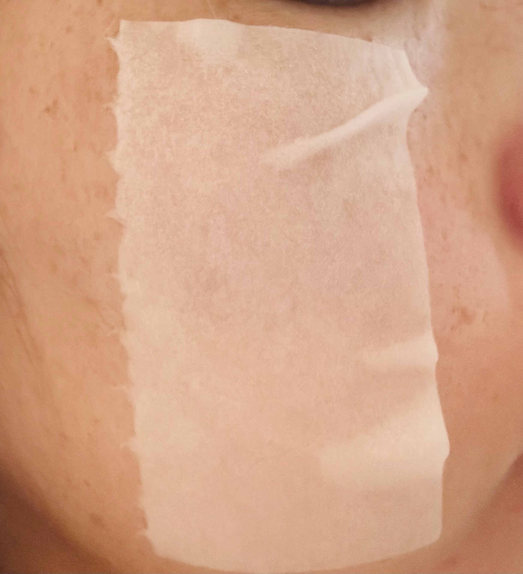 ピュレア グロッシーポイントエッセンスマスク/ピュレア/シートマスク・パックを使ったクチコミ（3枚目）