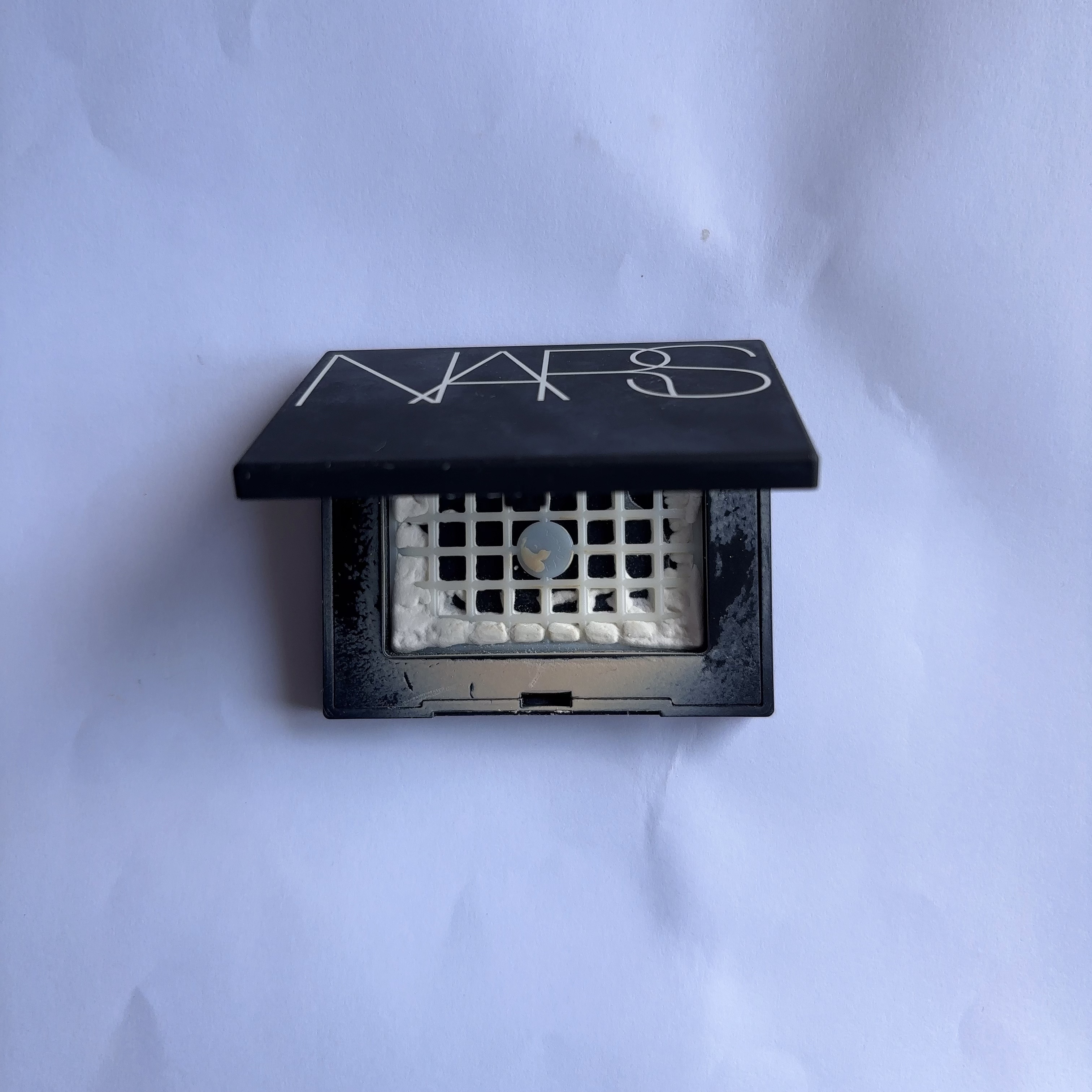 ライトリフレクティングセッティングパウダー　プレスト　N/NARS/プレストパウダーを使ったクチコミ（1枚目）