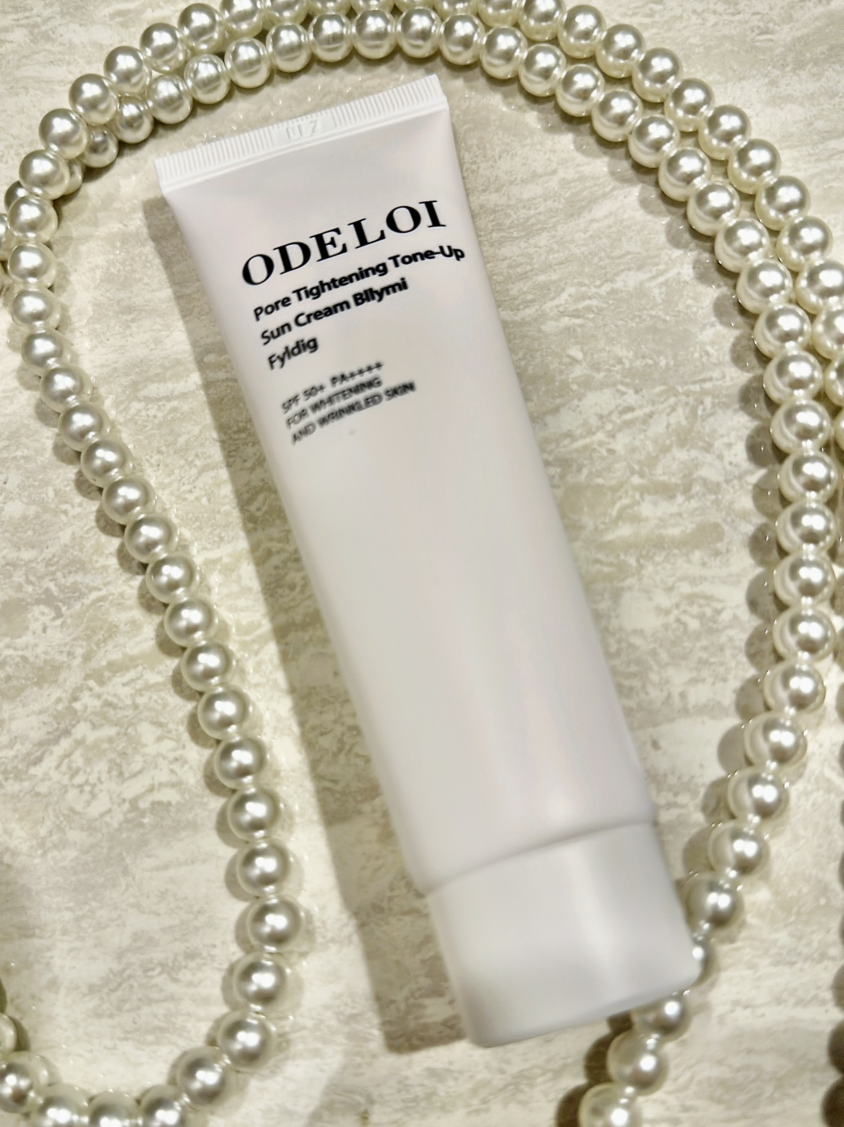 毛穴縮小 トーンアップサンクリーム プリミ フィリディ/ODELOI/化粧下地を使ったクチコミ（1枚目）