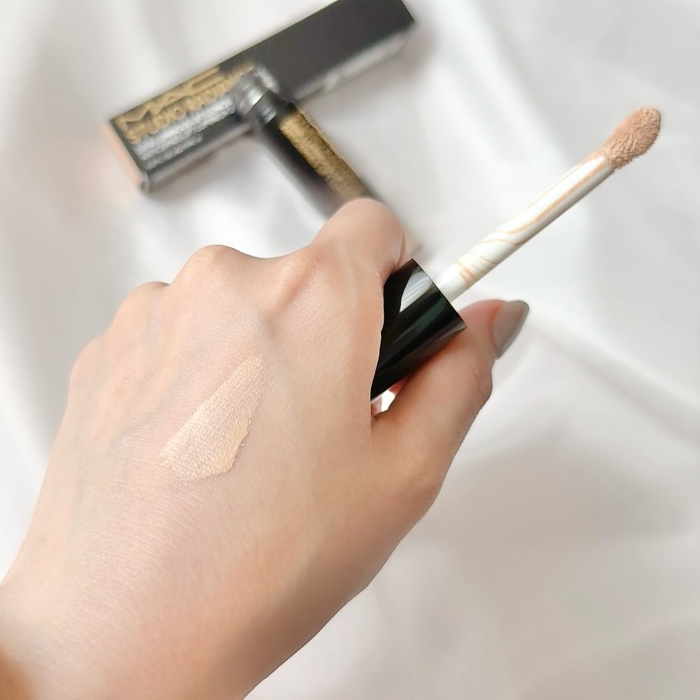 スタジオ ラディアンス 24 ルミナス コンシーラー/M・A・C/リキッドコンシーラーを使ったクチコミ（3枚目）