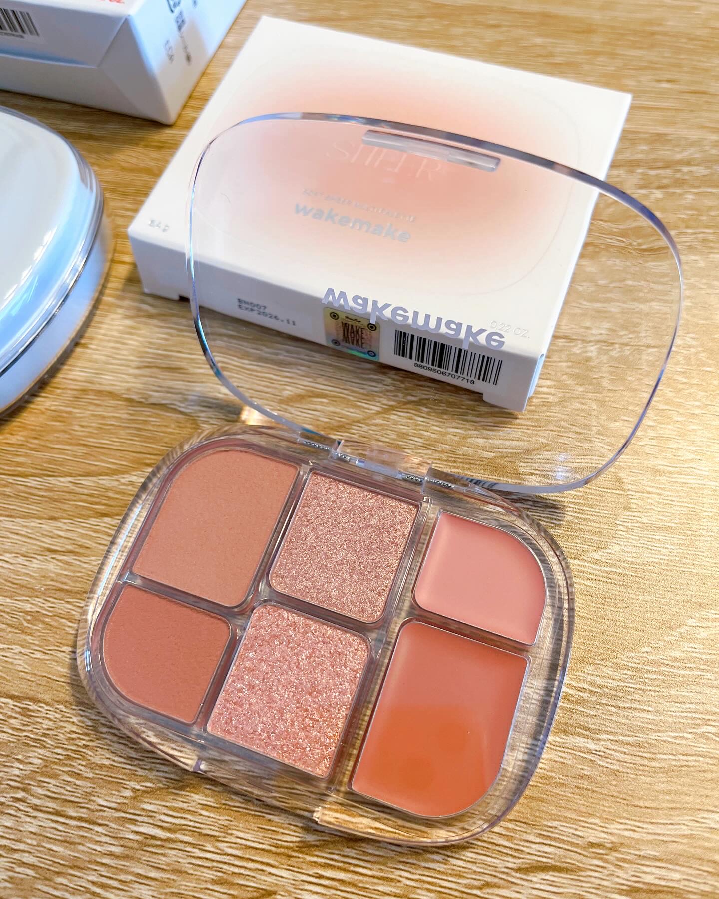 ソフトシアーマルチパレット/wakemake/アイシャドウパレットを使ったクチコミ（3枚目）