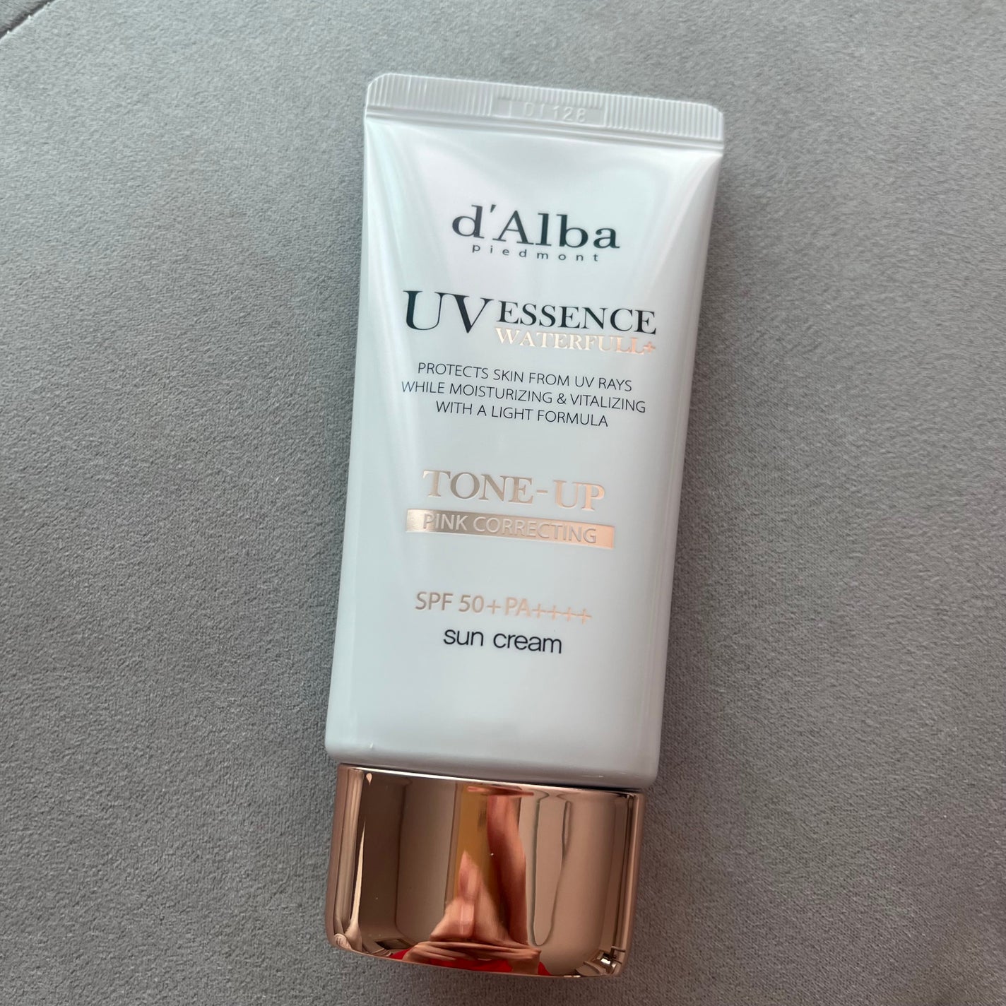 ウォータフルトーンアップサンクリーム/ダルバ/日焼け止めクリームを使ったクチコミ(1枚目)