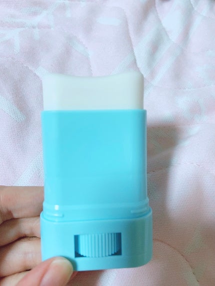 紫外線予報 さらさらUVスティックF/紫外線予報/日焼け止めスティックを使ったクチコミ(2枚目)