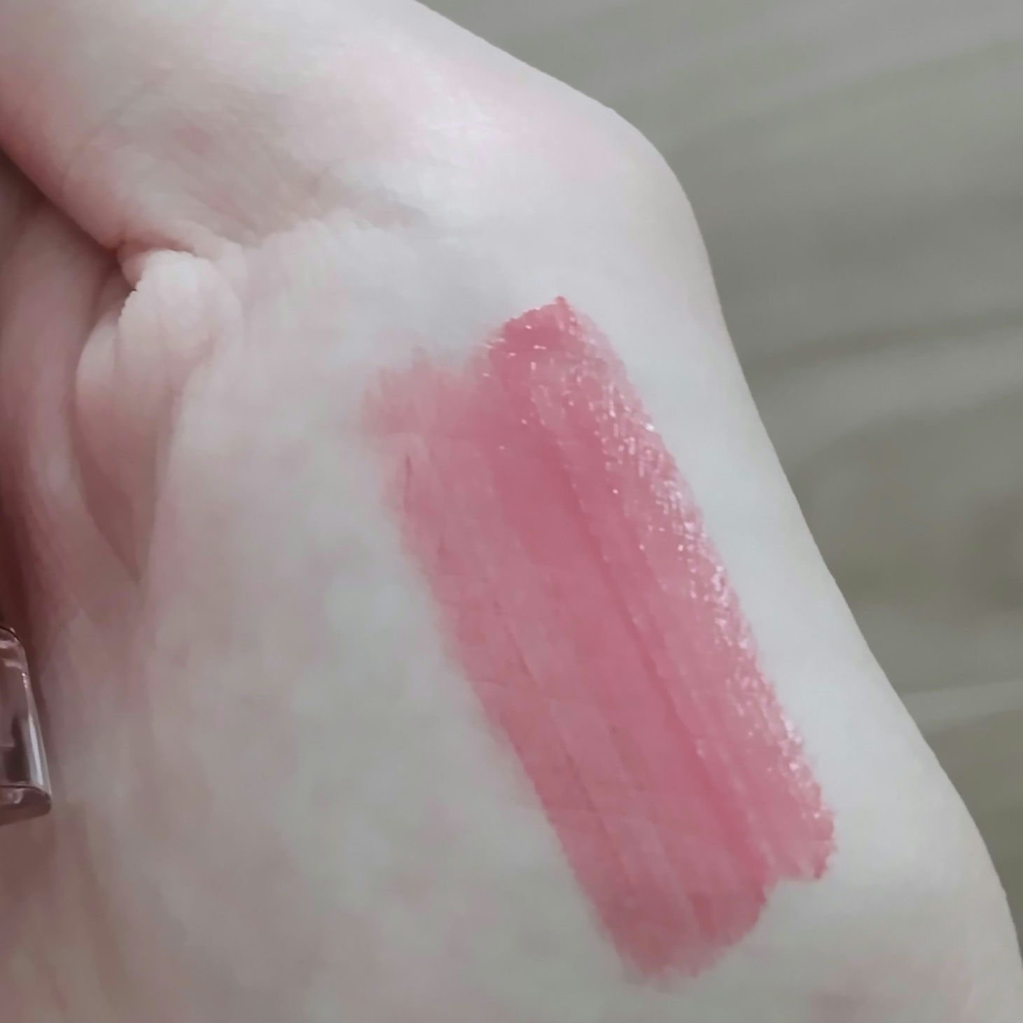 水感ガラスリップグロス/OUKEYA/リップティントを使ったクチコミ（2枚目）