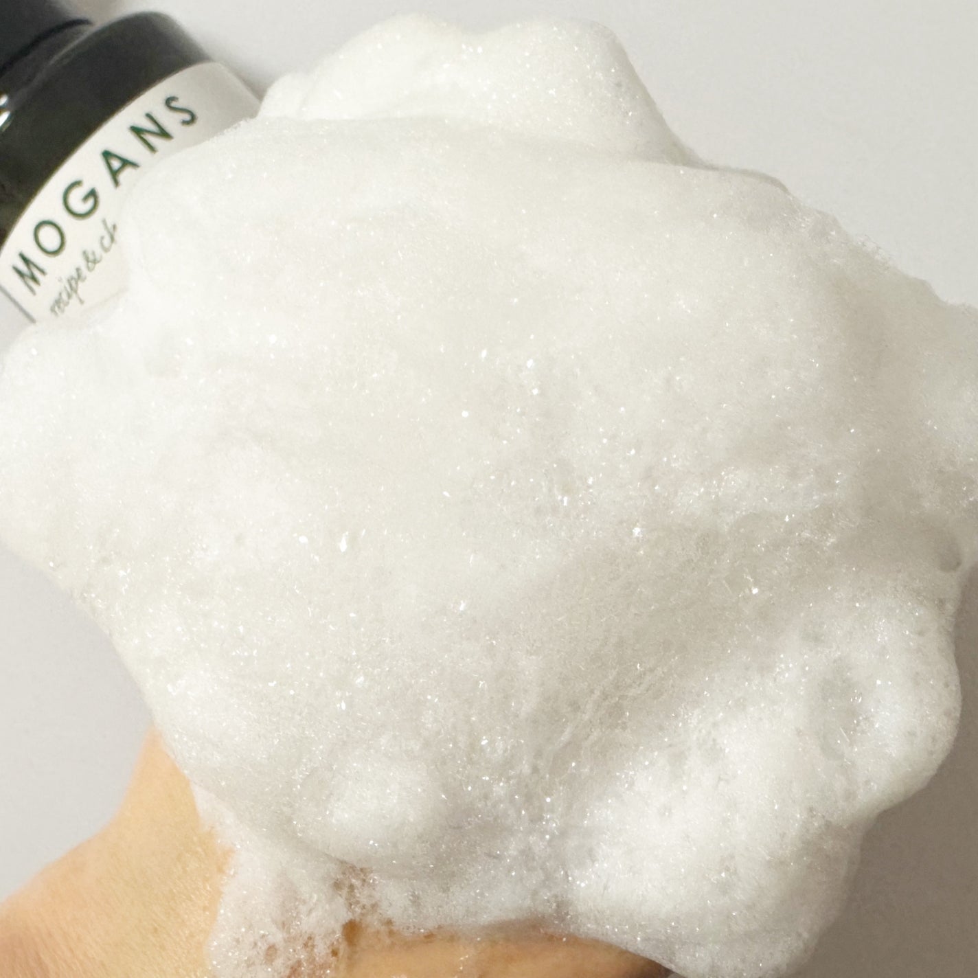 ノンシリコン アミノ酸 シャンプー/コンディショナー白樹(はくじゅ)/MOGANS/市販シャンプーを使ったクチコミ(4枚目)