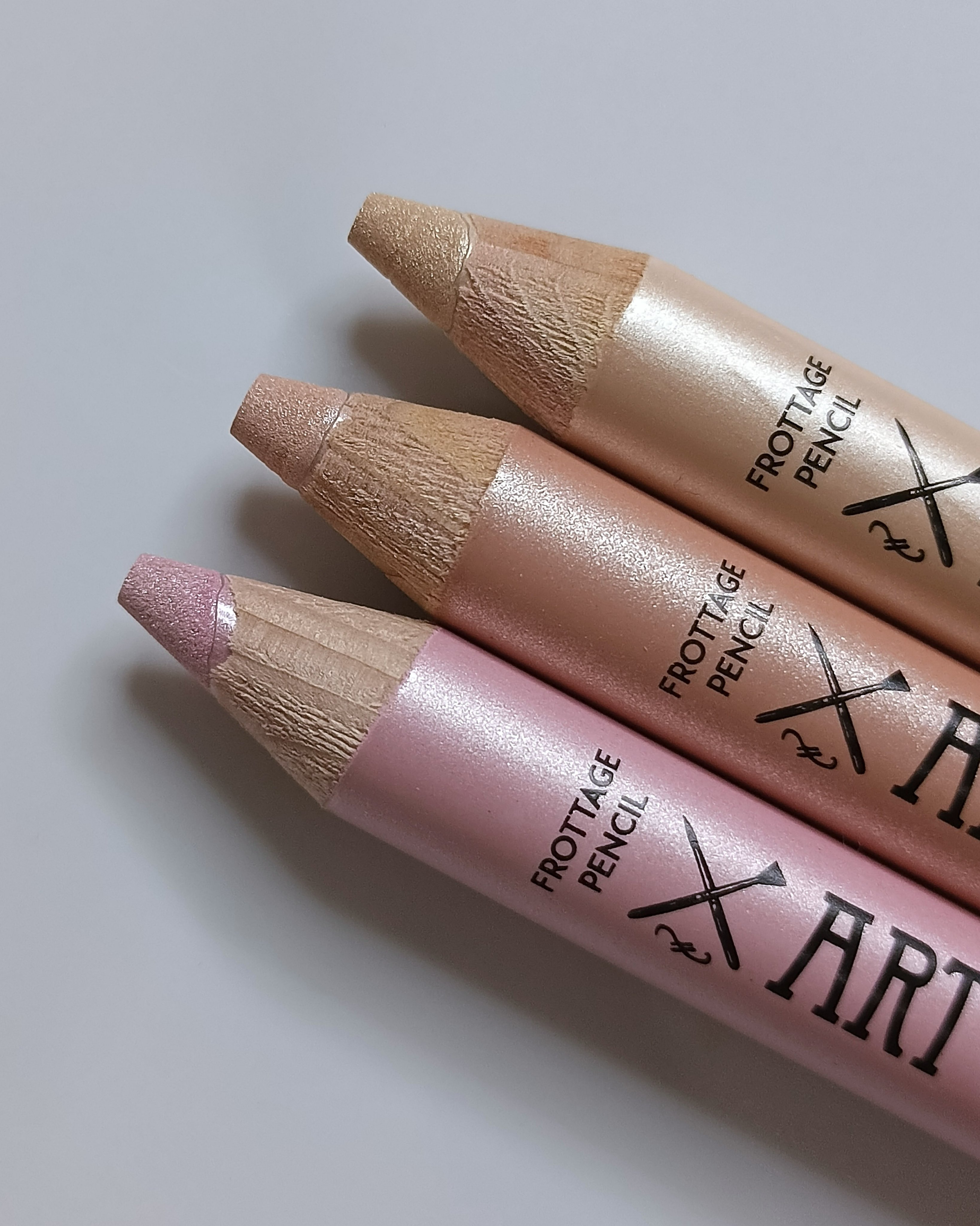 アートクラス フロッタージュペンシル/too cool for school/スティックアイシャドウを使ったクチコミ（3枚目）