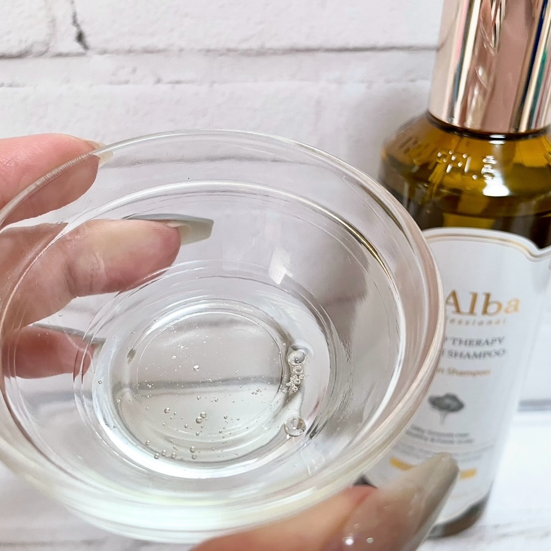 ホワイトトリュフスカルプリペアリングセラピーセラムシャンプー/ダルバ/市販シャンプーを使ったクチコミ（2枚目）