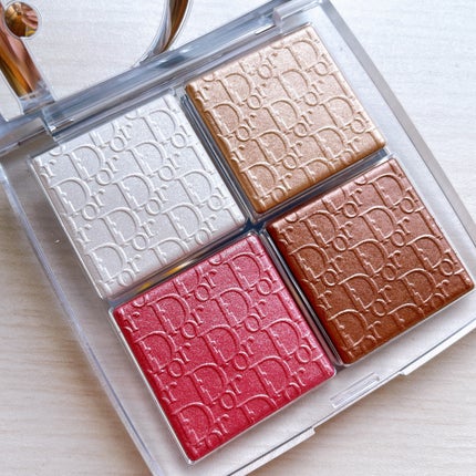 ディオール バックステージ フェイス グロウ パレット/Dior/ハイライトを使ったクチコミ(3枚目)