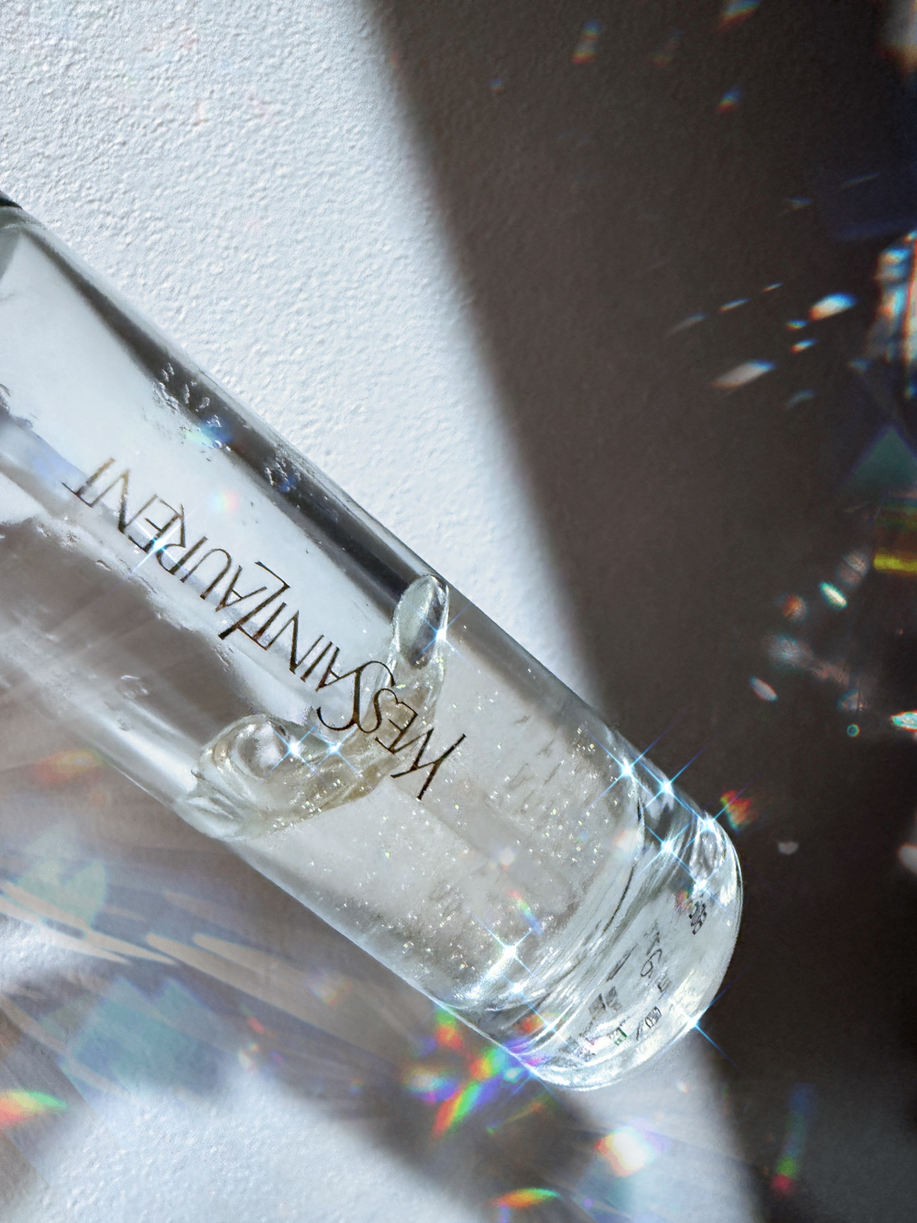 ラディアント タッチ ブラープライマー/YVES SAINT LAURENT BEAUTE/化粧下地を使ったクチコミ（1枚目）