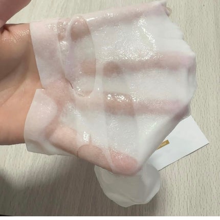 ホワイトトリュフナリシングトリートメントマスク/ダルバ/シートマスク・パックを使ったクチコミ(2枚目)