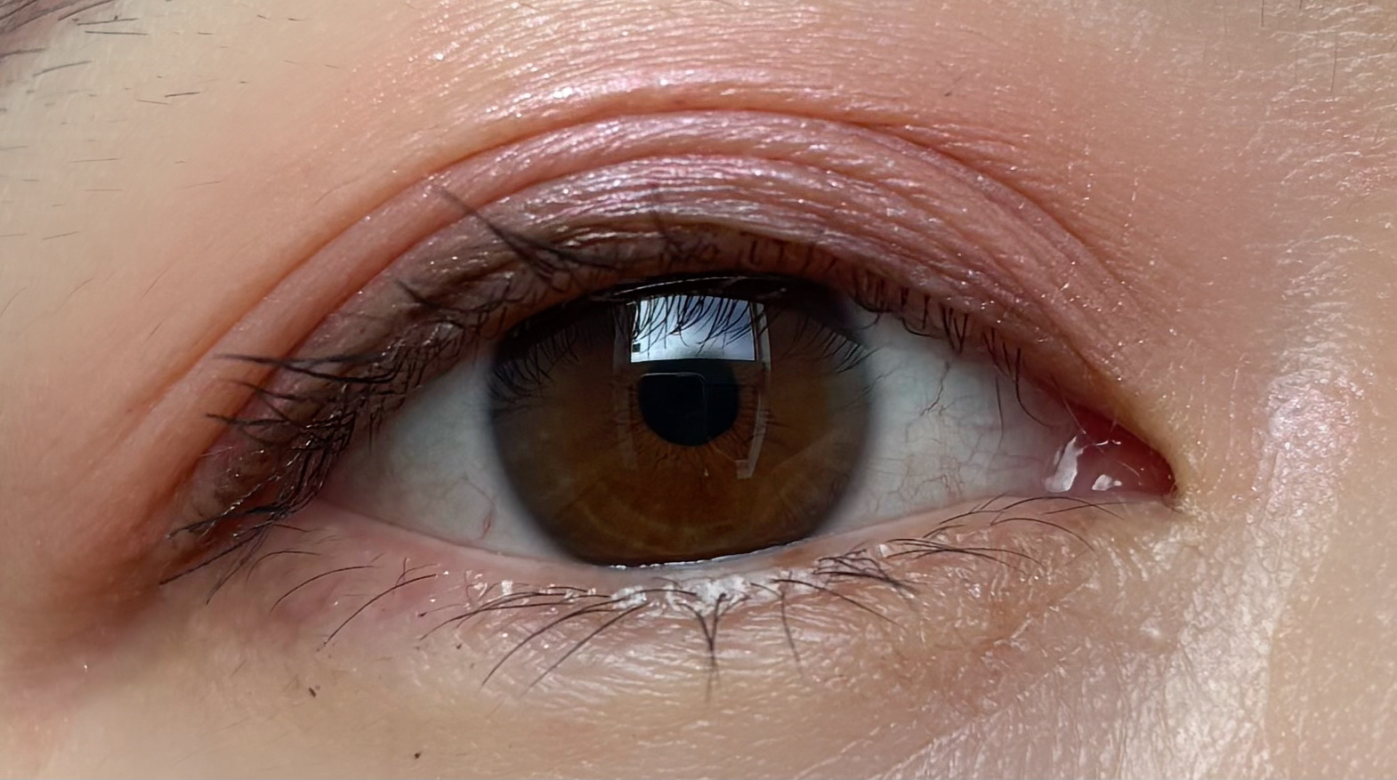 グロウ タッチ アイズ 05 曙染 -AKEBONOZOME/SUQQU/リキッドアイシャドウを使ったクチコミ（3枚目）