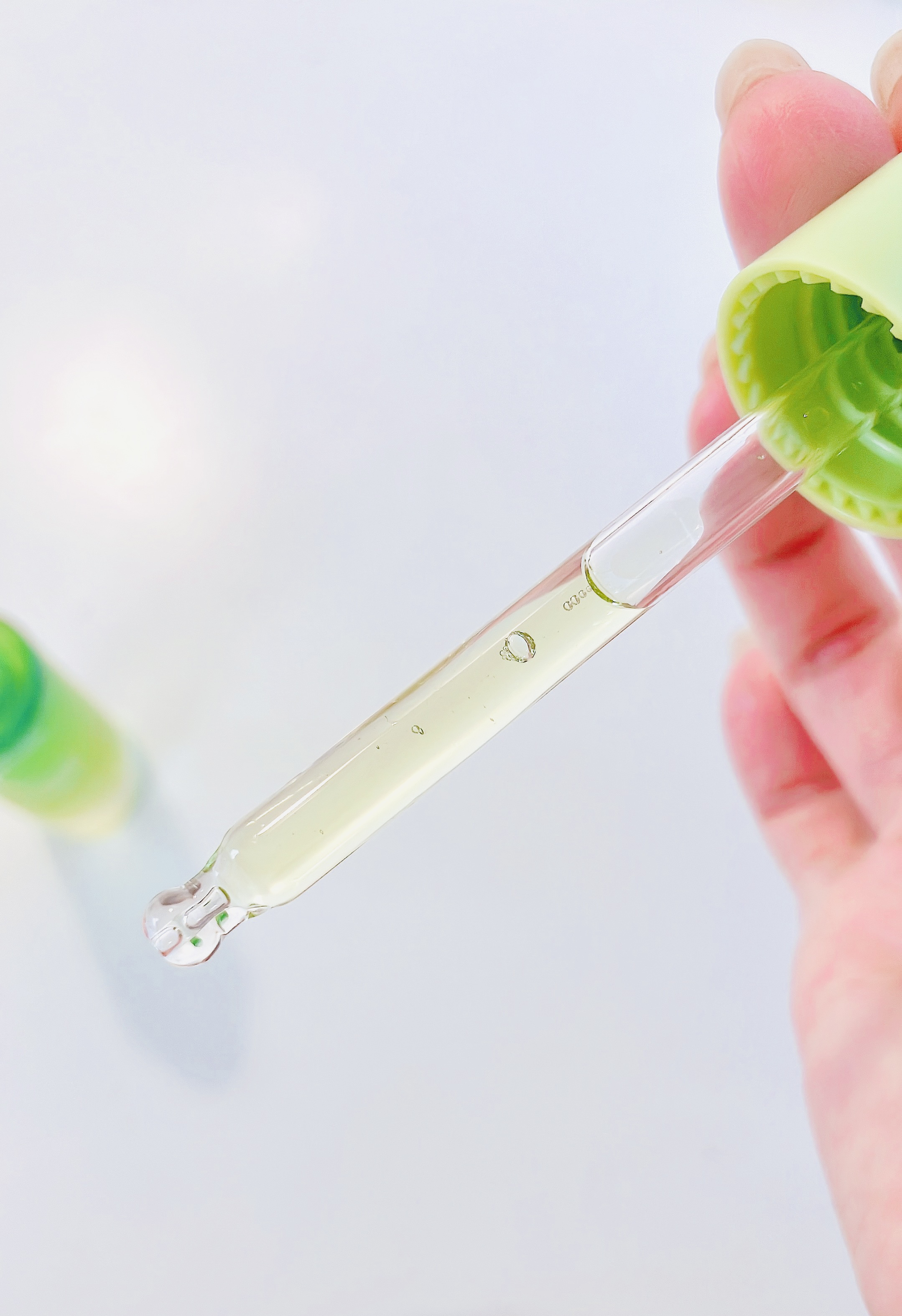 アリウル グリーンビタミンC トーニングセラム(アンプル)/Ariul/美容液を使ったクチコミ（3枚目）