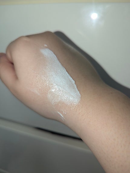 ダヴ ふわとろ クリーミースクラブ 堂島ロール/ダヴ/ボディスクラブを使ったクチコミ(4枚目)