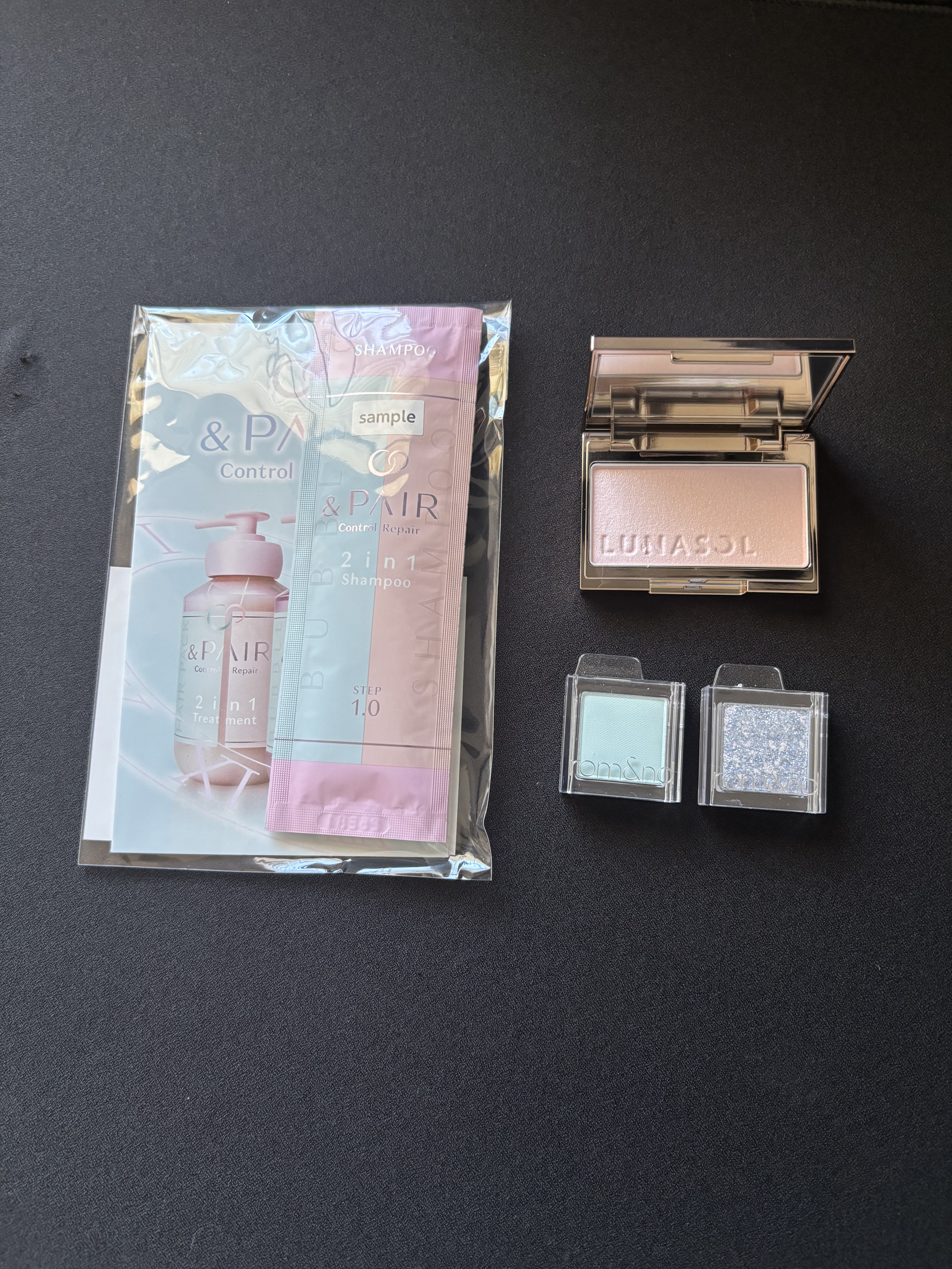 スライドインシングル M06 ソーダポップ/rom&nd/単色アイシャドウを使ったクチコミ（1枚目）