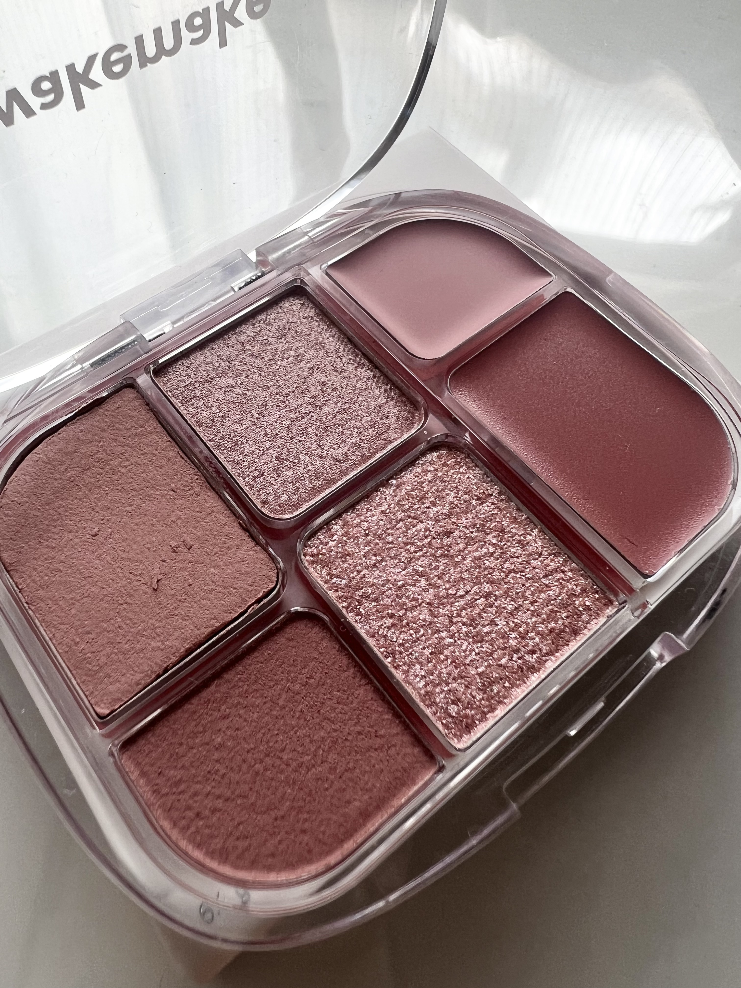 ソフトシアーマルチパレット/wakemake/アイシャドウパレットを使ったクチコミ（2枚目）