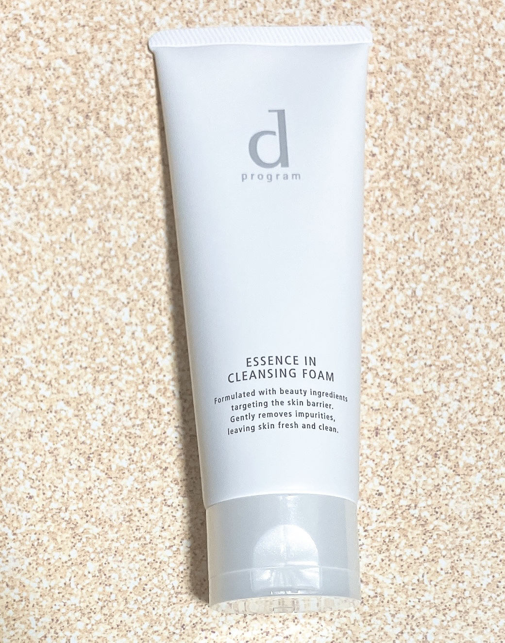 エッセンスイン クレンジングフォーム/d プログラム/洗顔フォームを使ったクチコミ（2枚目）
